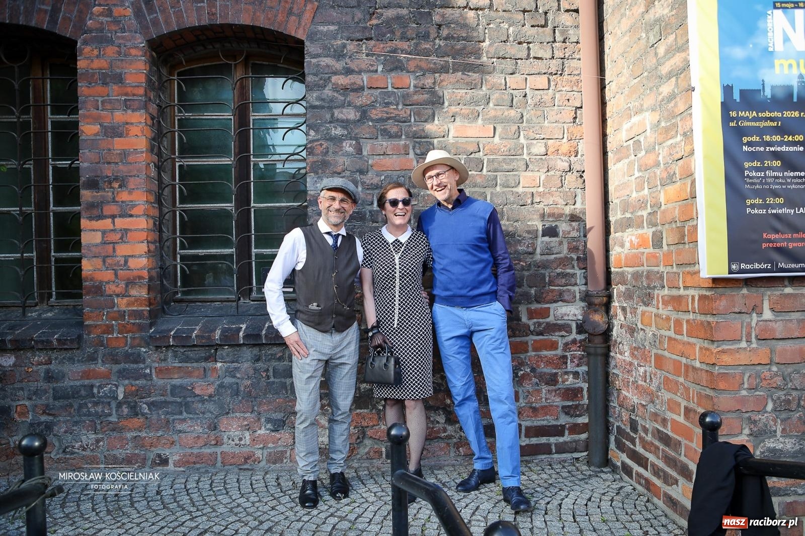 Zdjęcie w galerii na portalu naszraciborz.pl: Raciborski Spacer w Kapeluszach połączył modę, historię i miejską opowieść [FOTO] wiadomości z regionu