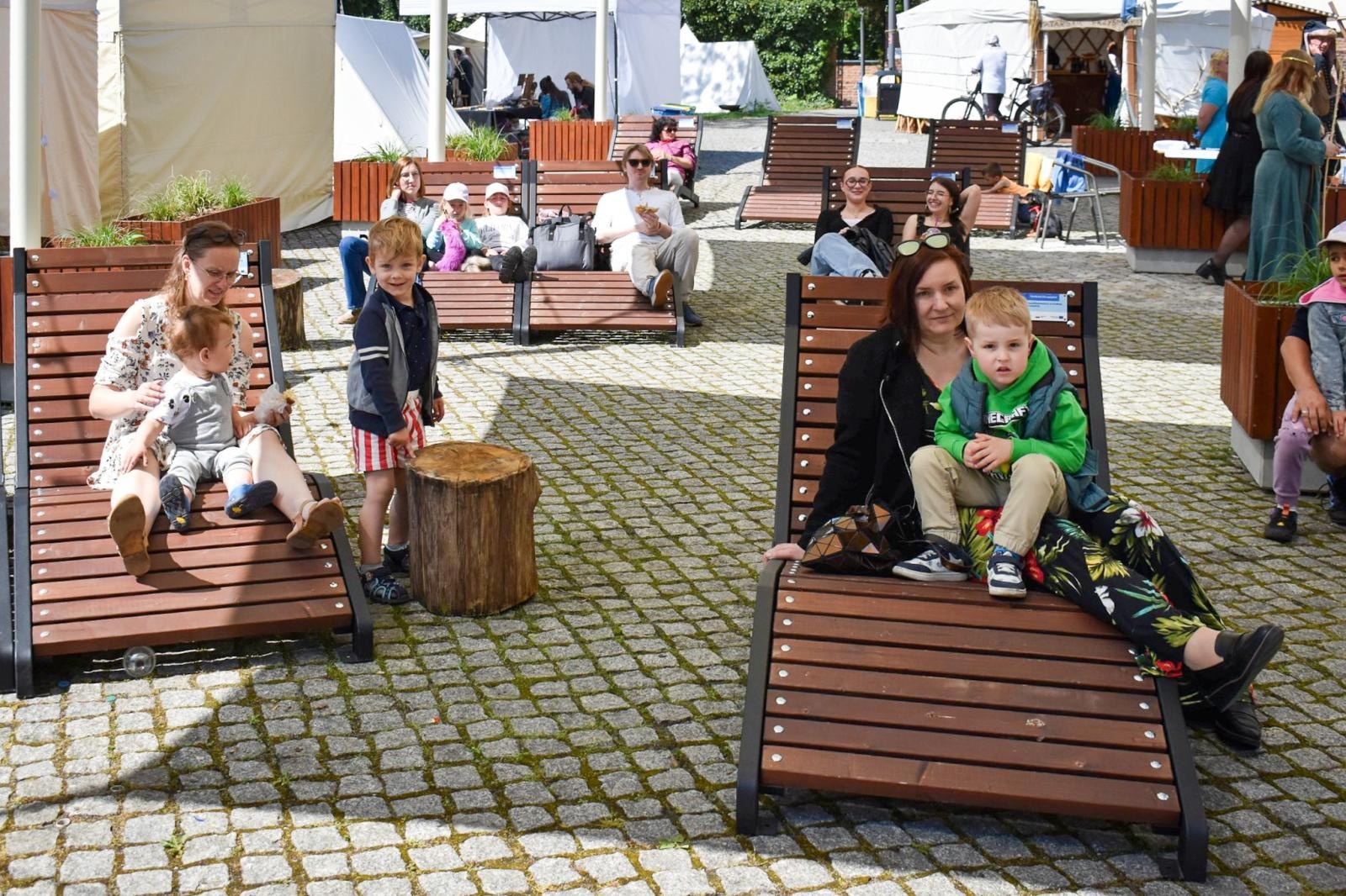 Zdjęcie w galerii na portalu naszraciborz.pl: Dzień rycerski dla dzieci i młodzieży na Zamku Piastowskim w Raciborzu [FOTO] wiadomości z regionu