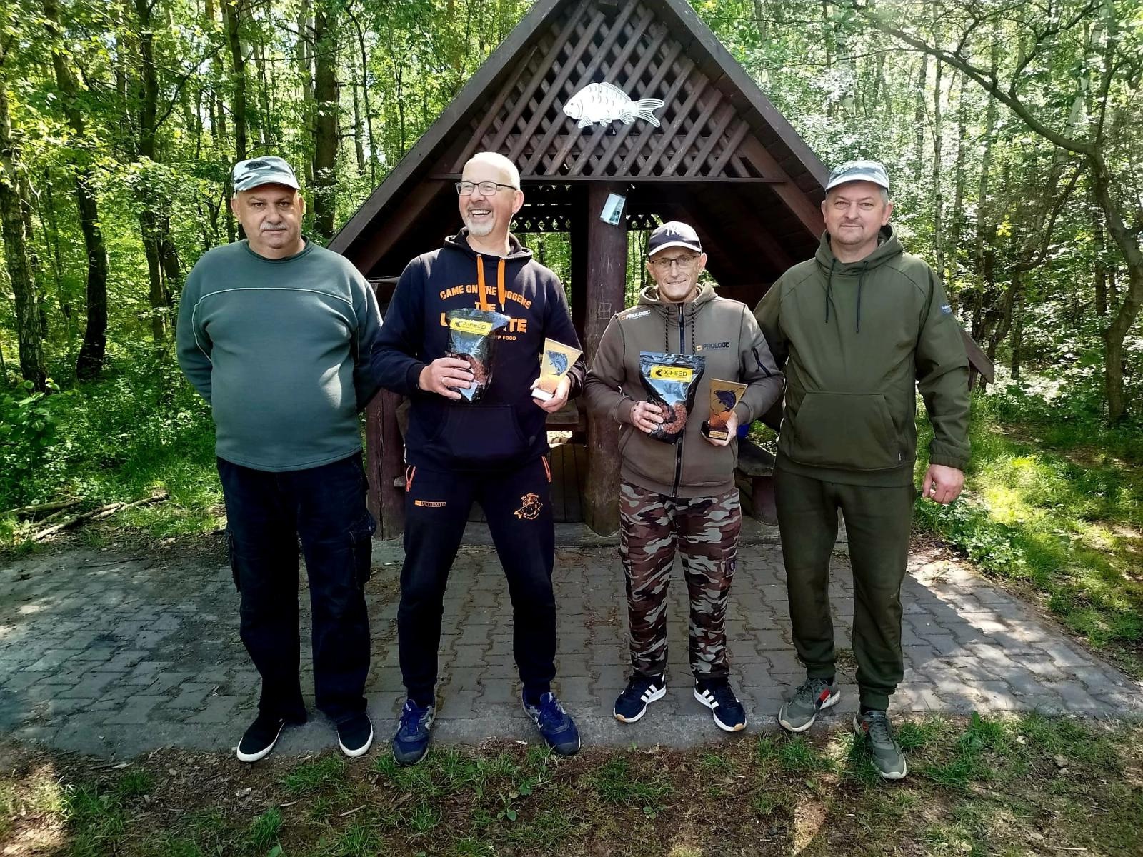 Zdjęcie w galerii na portalu naszraciborz.pl: Rozegrano X. jubileuszowe wiosenne drużynowe rzutowe zawody karpiowe na Babiczowskiej Jedynce 2026 wiadomości z regionu