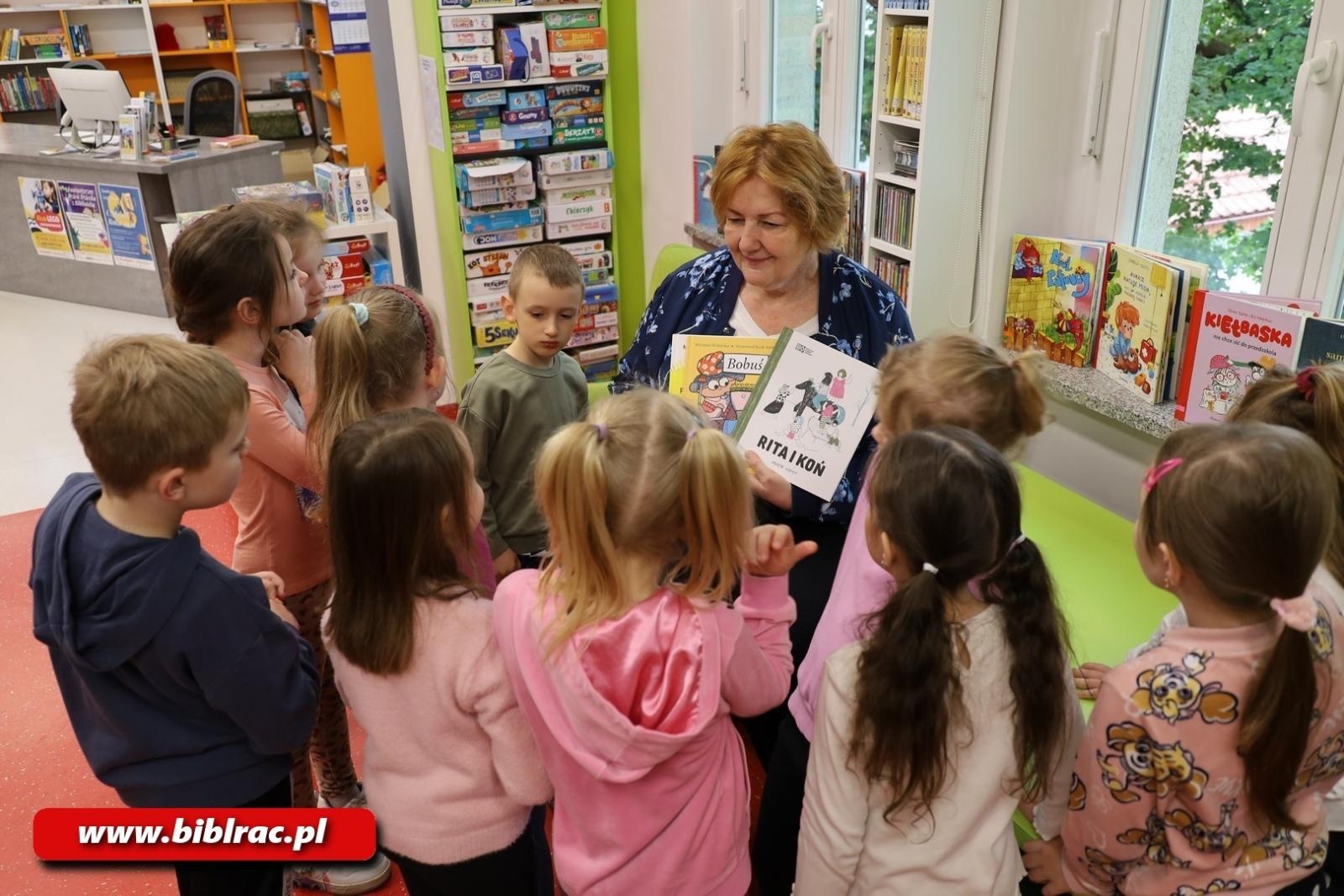 Zdjęcie w galerii na portalu naszraciborz.pl: Biblioteka od kuchni, czyli przedszkolaki na Kasprowicza 12 wiadomości z regionu