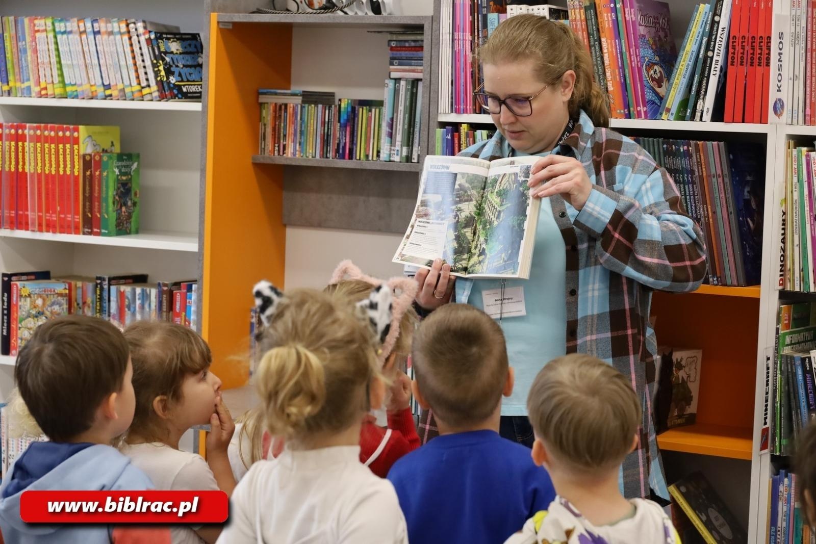 Zdjęcie w galerii na portalu naszraciborz.pl: Biblioteka od kuchni, czyli przedszkolaki na Kasprowicza 12 wiadomości z regionu