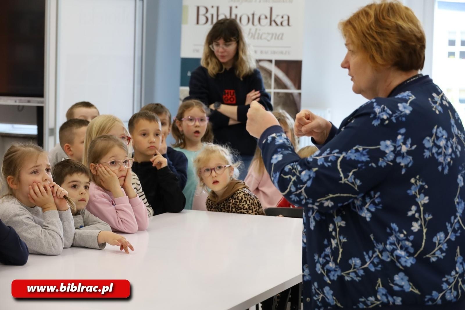 Zdjęcie w galerii na portalu naszraciborz.pl: Biblioteka od kuchni, czyli przedszkolaki na Kasprowicza 12 wiadomości z regionu