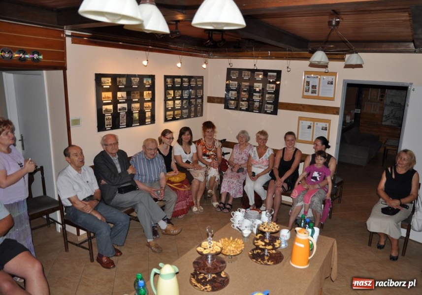 Zdjęcie w galerii na portalu naszraciborz.pl: Widoki Raciborza w siedzibie TMZR wiadomości z regionu