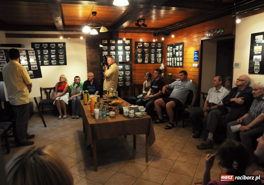 Zdjęcie w galerii na portalu naszraciborz.pl: Widoki Raciborza w siedzibie TMZR wiadomości z regionu