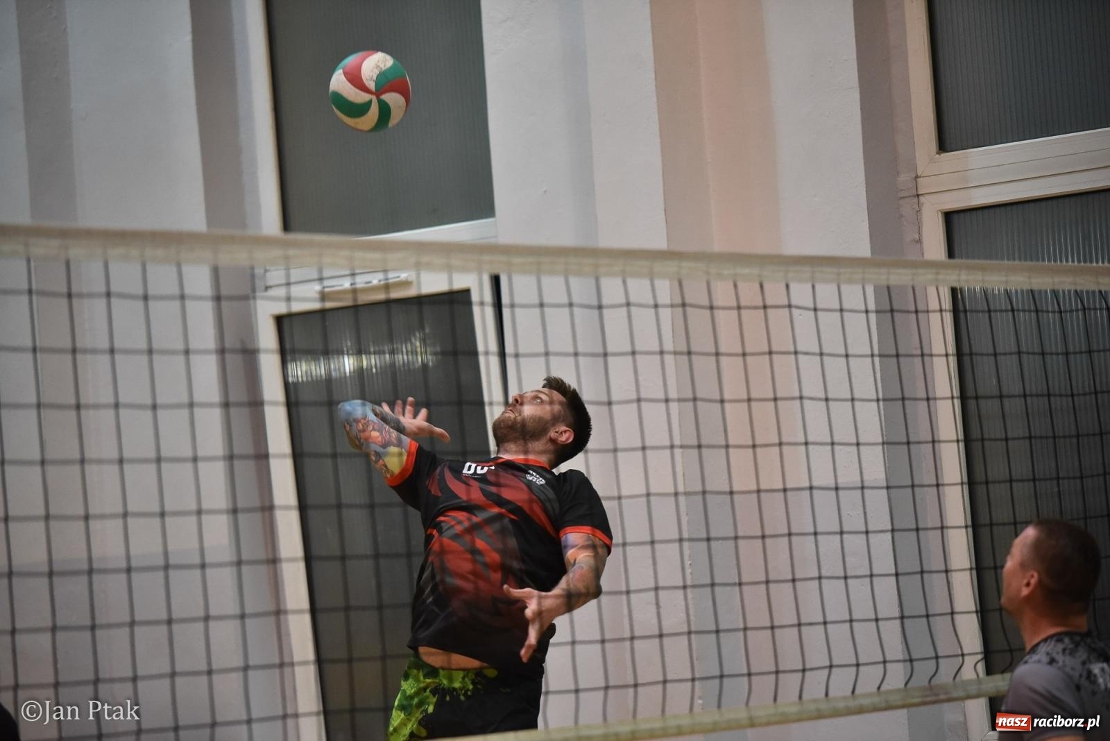 Zdjęcie w galerii na portalu naszraciborz.pl: Omerta lepsza w sezonie, Pszów lepszy w finale. Wielkie emocje w ALS Volley Amigos 35 [FOTO] wiadomości z regionu