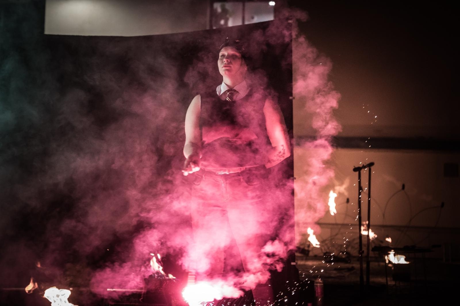 Zdjęcie w galerii na portalu naszraciborz.pl: Smok, ogień i magia na raciborskim zamku. Widowiskowe pokazy podczas festiwalu historycznego [FOTO i WIDEO] wiadomości z regionu