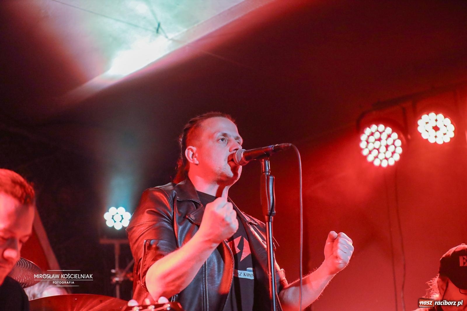 Zdjęcie w galerii na portalu naszraciborz.pl: TSA MNKWL zagrał w Raciborzu. Akustyczny wieczór z historią polskiego heavy metalu wiadomości z regionu