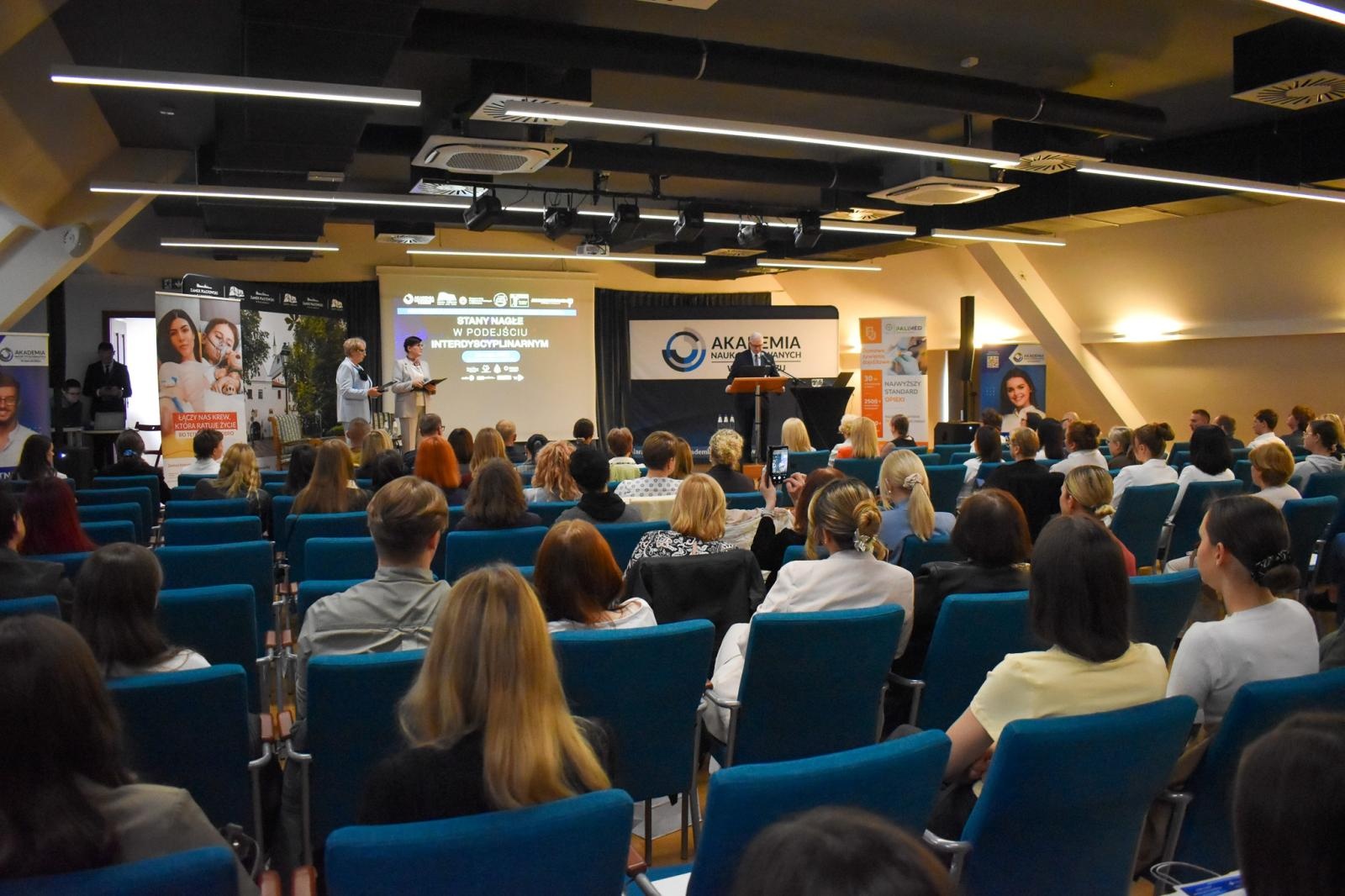 Zdjęcie w galerii na portalu naszraciborz.pl: Kolejna konferencja naukowa na Zamku Piastowskim w Raciborzu wiadomości z regionu