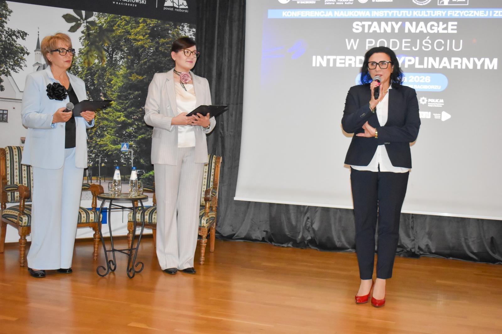 Zdjęcie w galerii na portalu naszraciborz.pl: Kolejna konferencja naukowa na Zamku Piastowskim w Raciborzu wiadomości z regionu