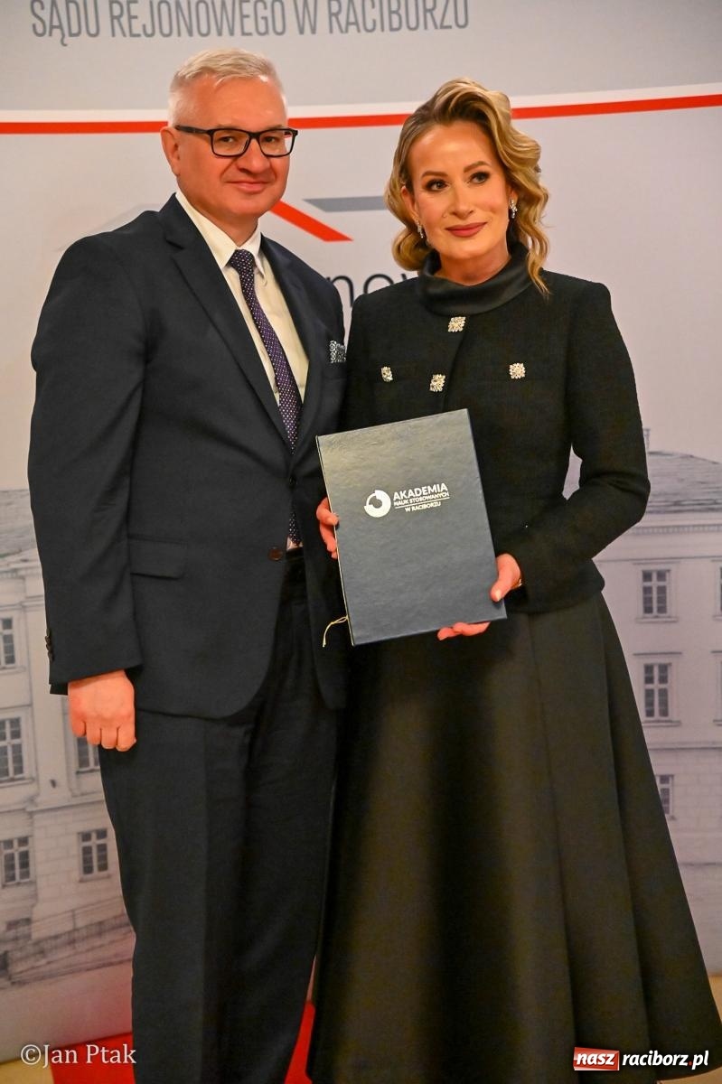 Zdjęcie w galerii na portalu naszraciborz.pl: 200-lecie Sądu Rejonowego w Raciborzu. Jubileuszowe obchody w RCK [FOTO i WIDEO] wiadomości z regionu