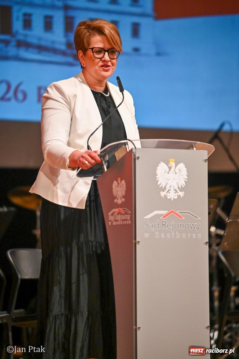Zdjęcie w galerii na portalu naszraciborz.pl: 200-lecie Sądu Rejonowego w Raciborzu. Jubileuszowe obchody w RCK [FOTO i WIDEO] wiadomości z regionu