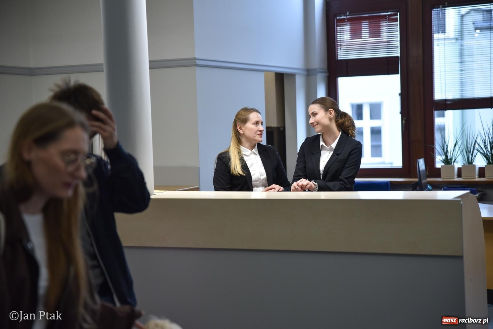 Zdjęcie w galerii na portalu naszraciborz.pl: Za nami Noc Muzeów w Urzędzie Miasta Racibórz – salwa, edukacja, historia i atrakcje dla mieszkańców wiadomości z regionu