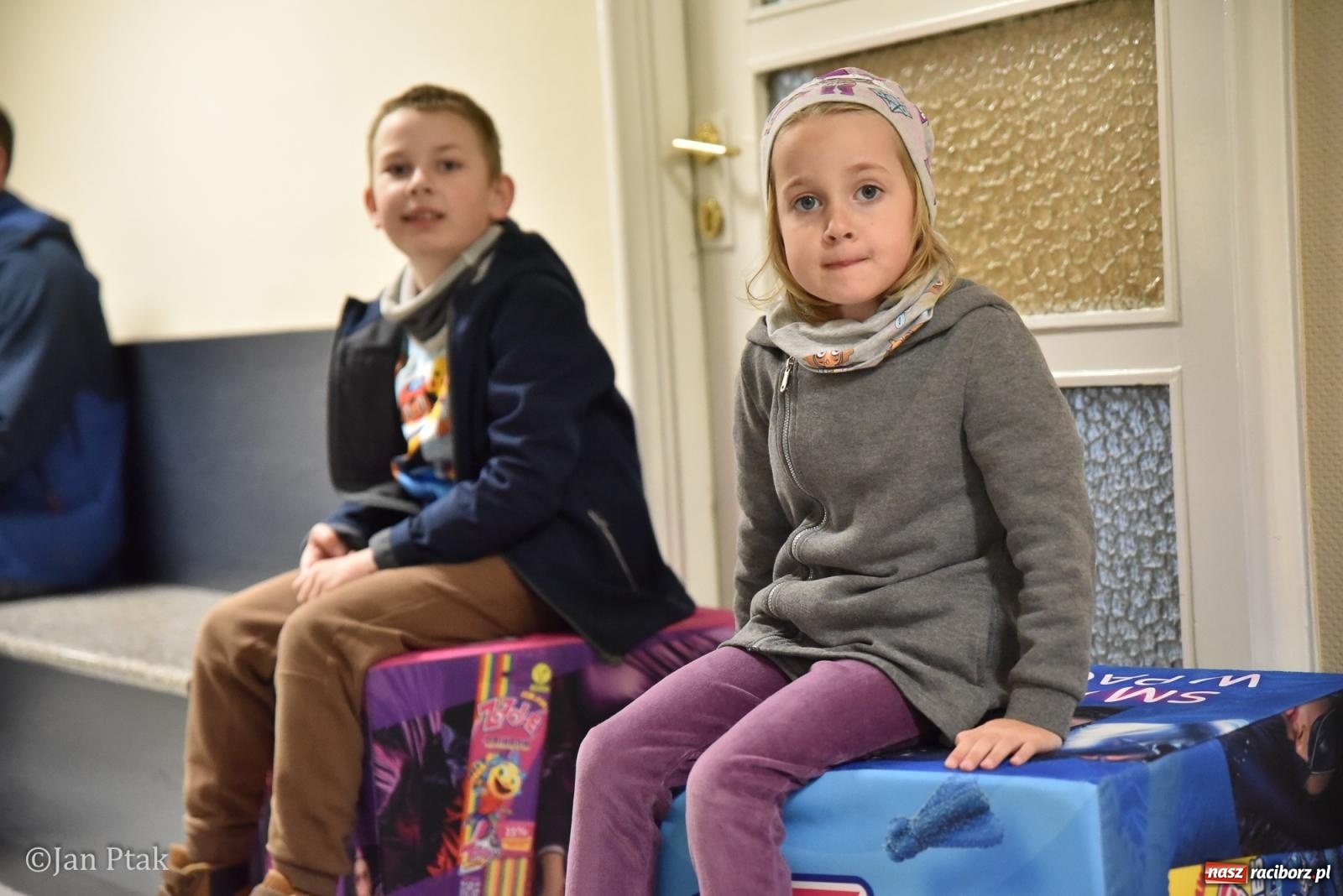 Zdjęcie w galerii na portalu naszraciborz.pl: Za nami Noc Muzeów w Urzędzie Miasta Racibórz – salwa, edukacja, historia i atrakcje dla mieszkańców wiadomości z regionu