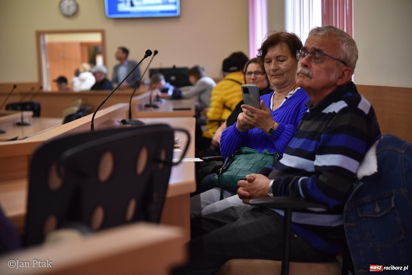 Zdjęcie w galerii na portalu naszraciborz.pl: Za nami Noc Muzeów w Urzędzie Miasta Racibórz – salwa, edukacja, historia i atrakcje dla mieszkańców wiadomości z regionu