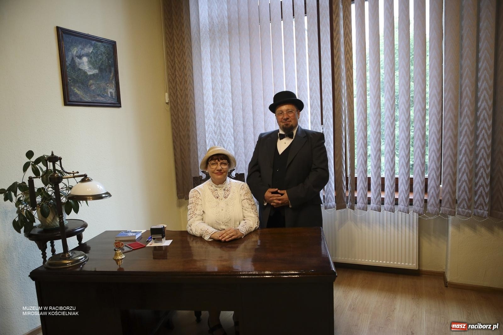 Zdjęcie w galerii na portalu naszraciborz.pl: Za nami Noc Muzeów w Urzędzie Miasta Racibórz – salwa, edukacja, historia i atrakcje dla mieszkańców wiadomości z regionu