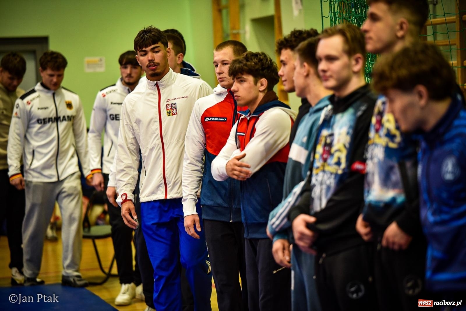 Zdjęcie w galerii na portalu naszraciborz.pl: Międzynarodowe Mistrzostwa Polski Juniorów U-20 w Raciborzu. Brąz Franciszka Koćwina dla Unii wiadomości z regionu