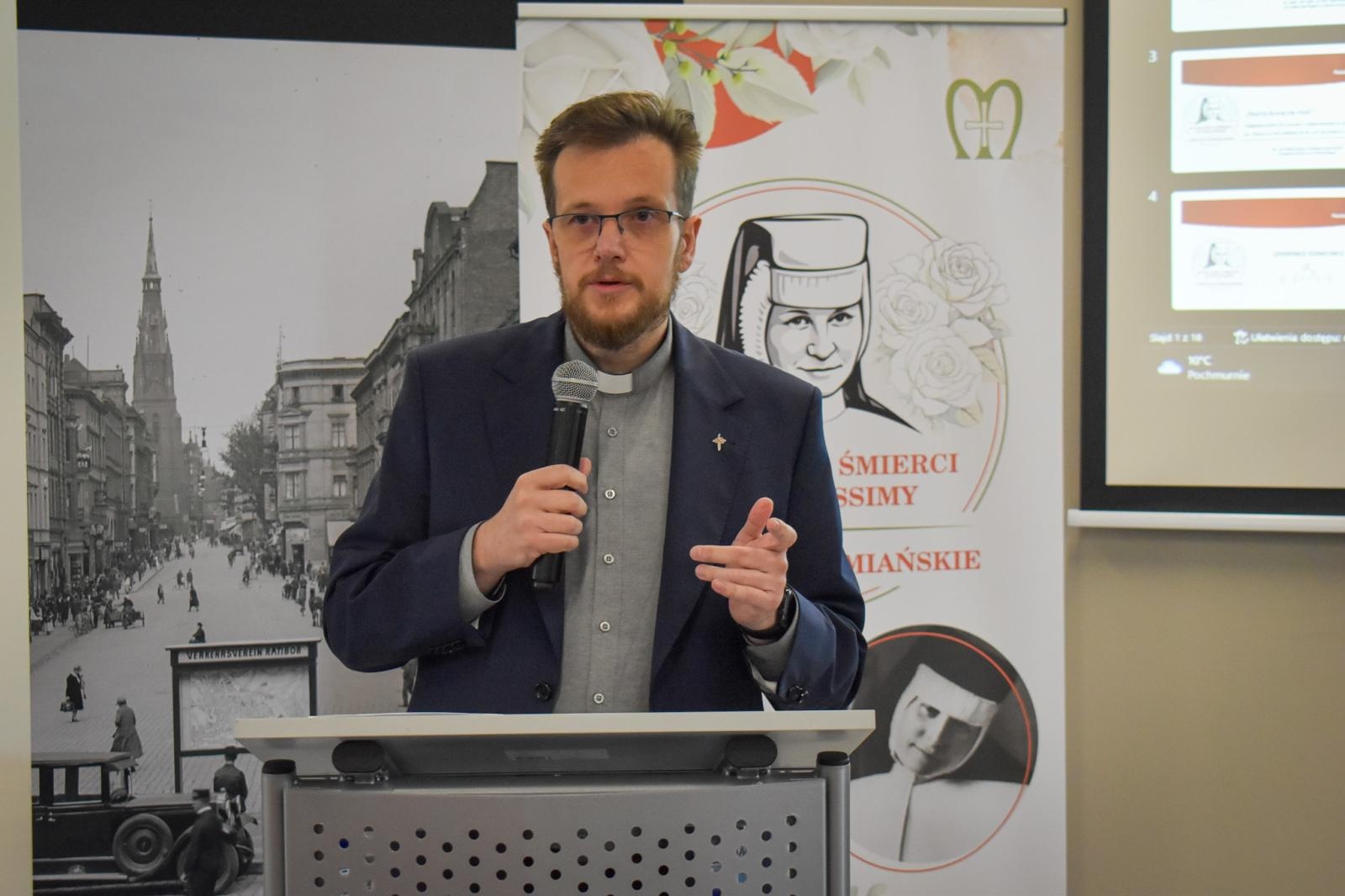 Zdjęcie w galerii na portalu naszraciborz.pl: V Dni Dulcissimiańskie w Raciborzu. Duchowość, nauka i pamięć o siostrze Marii Dulcissimie Hoffmann wiadomości z regionu