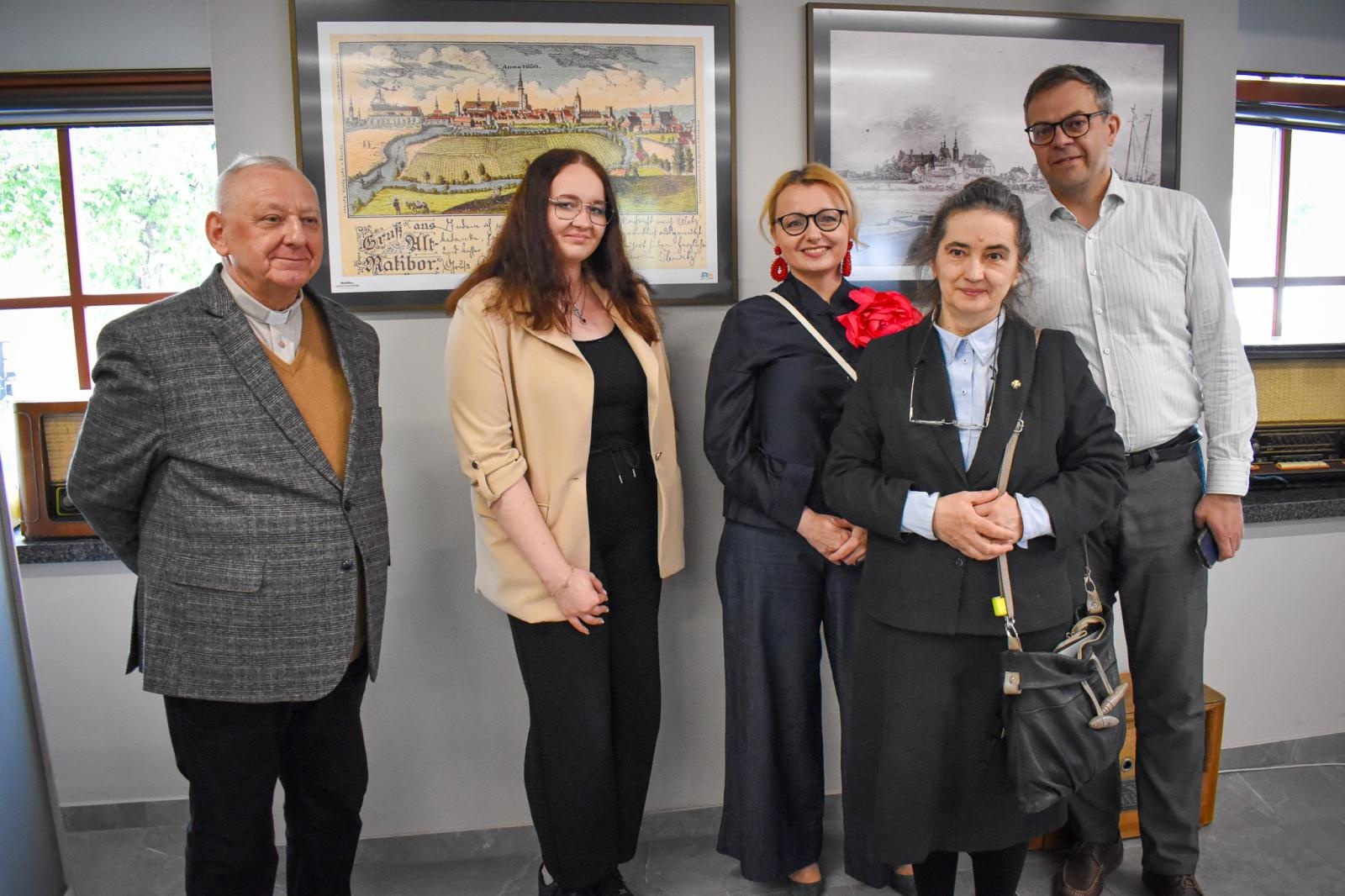Zdjęcie w galerii na portalu naszraciborz.pl: V Dni Dulcissimiańskie w Raciborzu. Duchowość, nauka i pamięć o siostrze Marii Dulcissimie Hoffmann wiadomości z regionu
