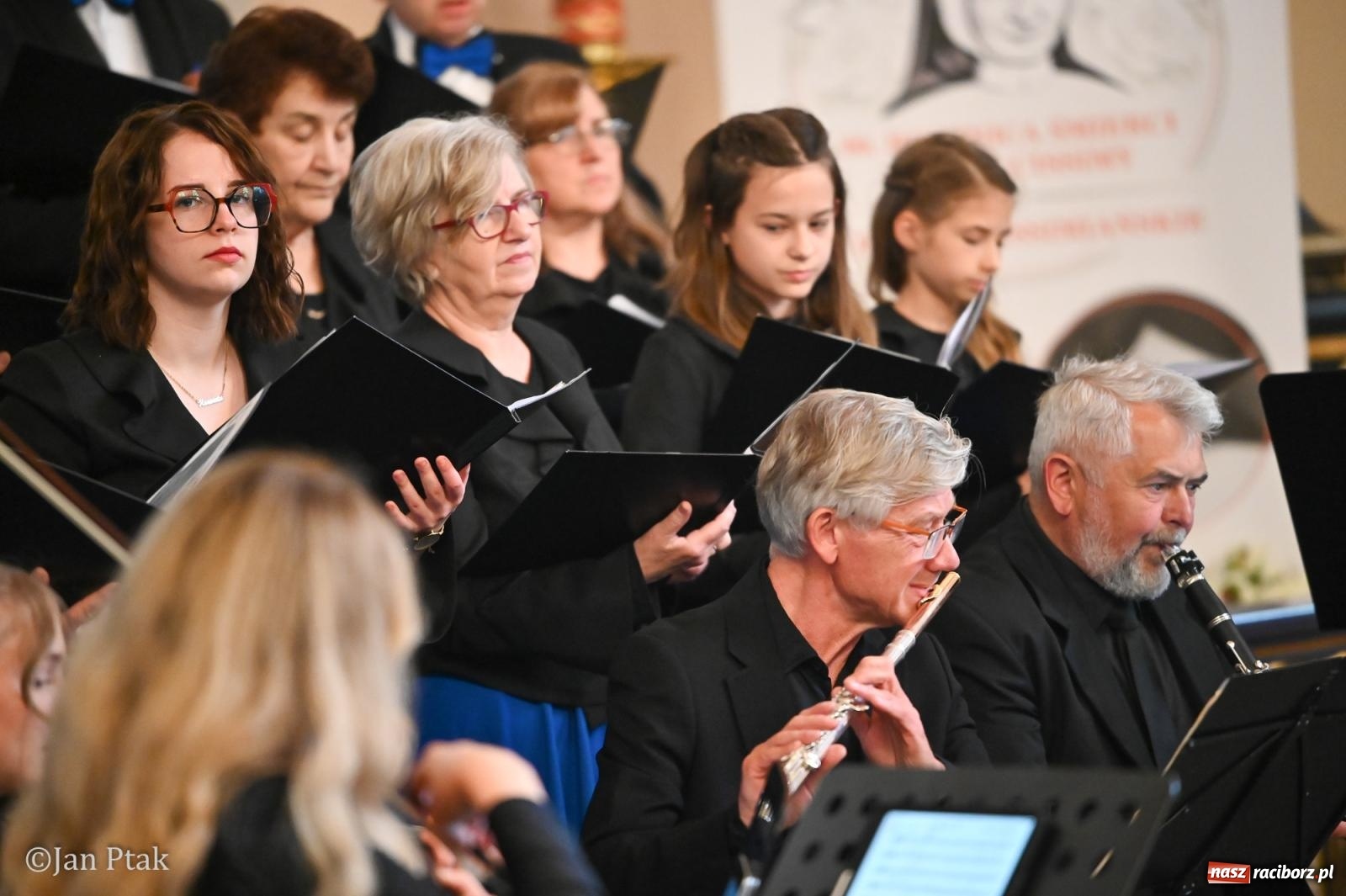 Zdjęcie w galerii na portalu naszraciborz.pl: Majowy Koncert Muzyki Sakralnej w Raciborzu-Brzeziu [FOTO i WIDEO] wiadomości z regionu