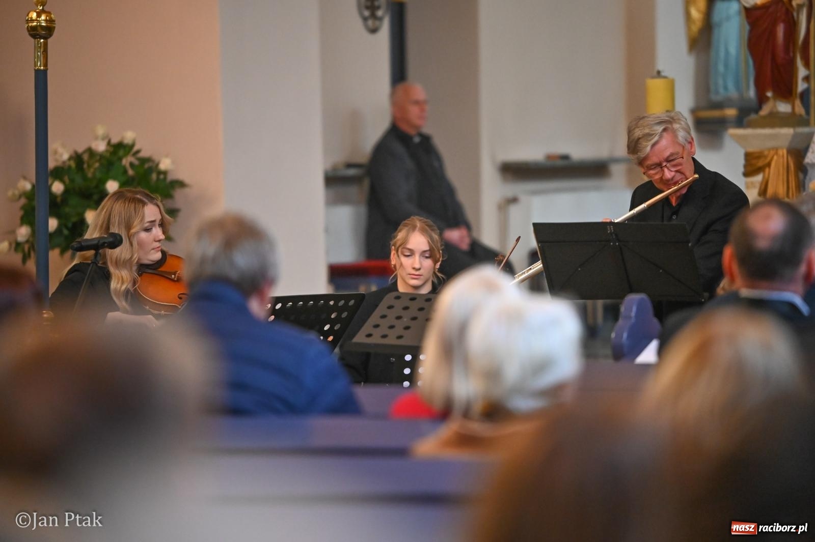 Zdjęcie w galerii na portalu naszraciborz.pl: Majowy Koncert Muzyki Sakralnej w Raciborzu-Brzeziu [FOTO i WIDEO] wiadomości z regionu