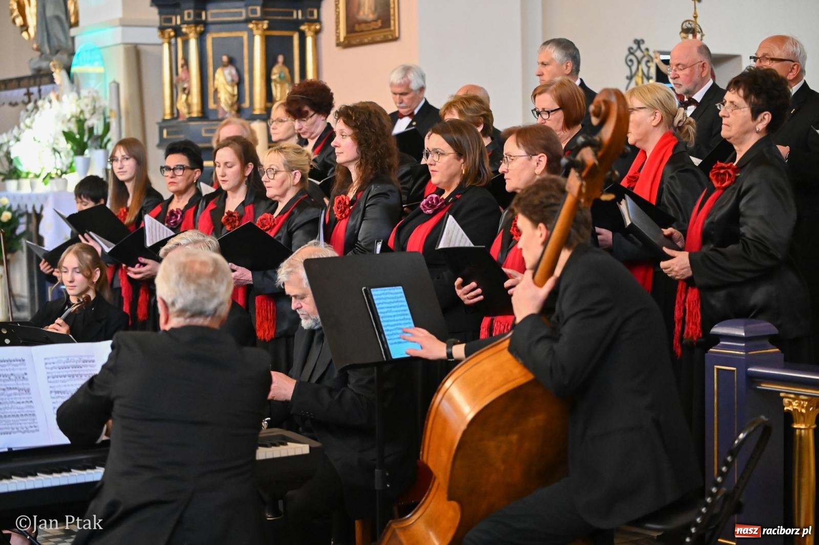 Zdjęcie w galerii na portalu naszraciborz.pl: Majowy Koncert Muzyki Sakralnej w Raciborzu-Brzeziu [FOTO i WIDEO] wiadomości z regionu