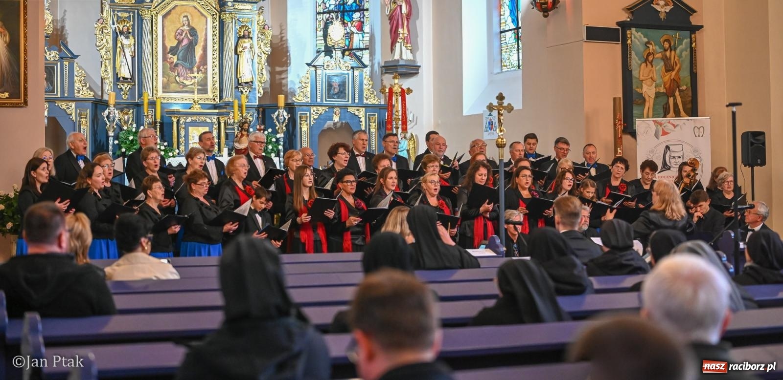 Zdjęcie w galerii na portalu naszraciborz.pl: Majowy Koncert Muzyki Sakralnej w Raciborzu-Brzeziu [FOTO i WIDEO] wiadomości z regionu