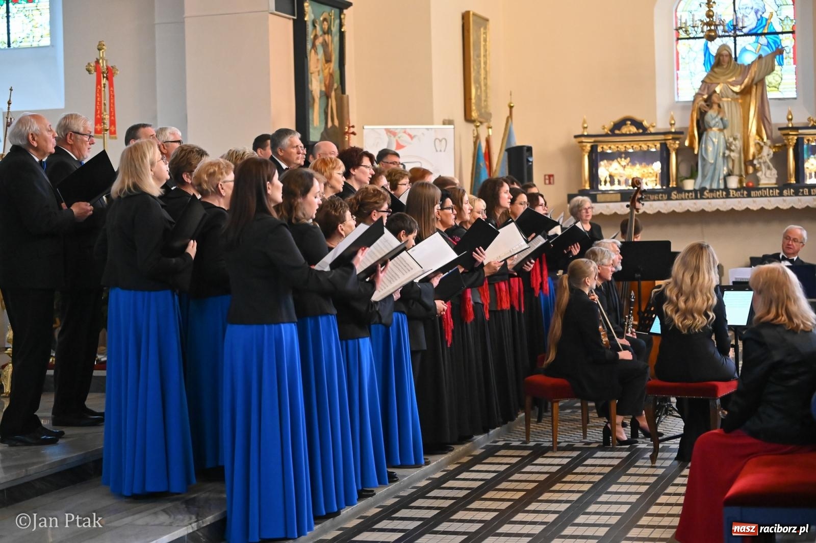 Zdjęcie w galerii na portalu naszraciborz.pl: Majowy Koncert Muzyki Sakralnej w Raciborzu-Brzeziu [FOTO i WIDEO] wiadomości z regionu