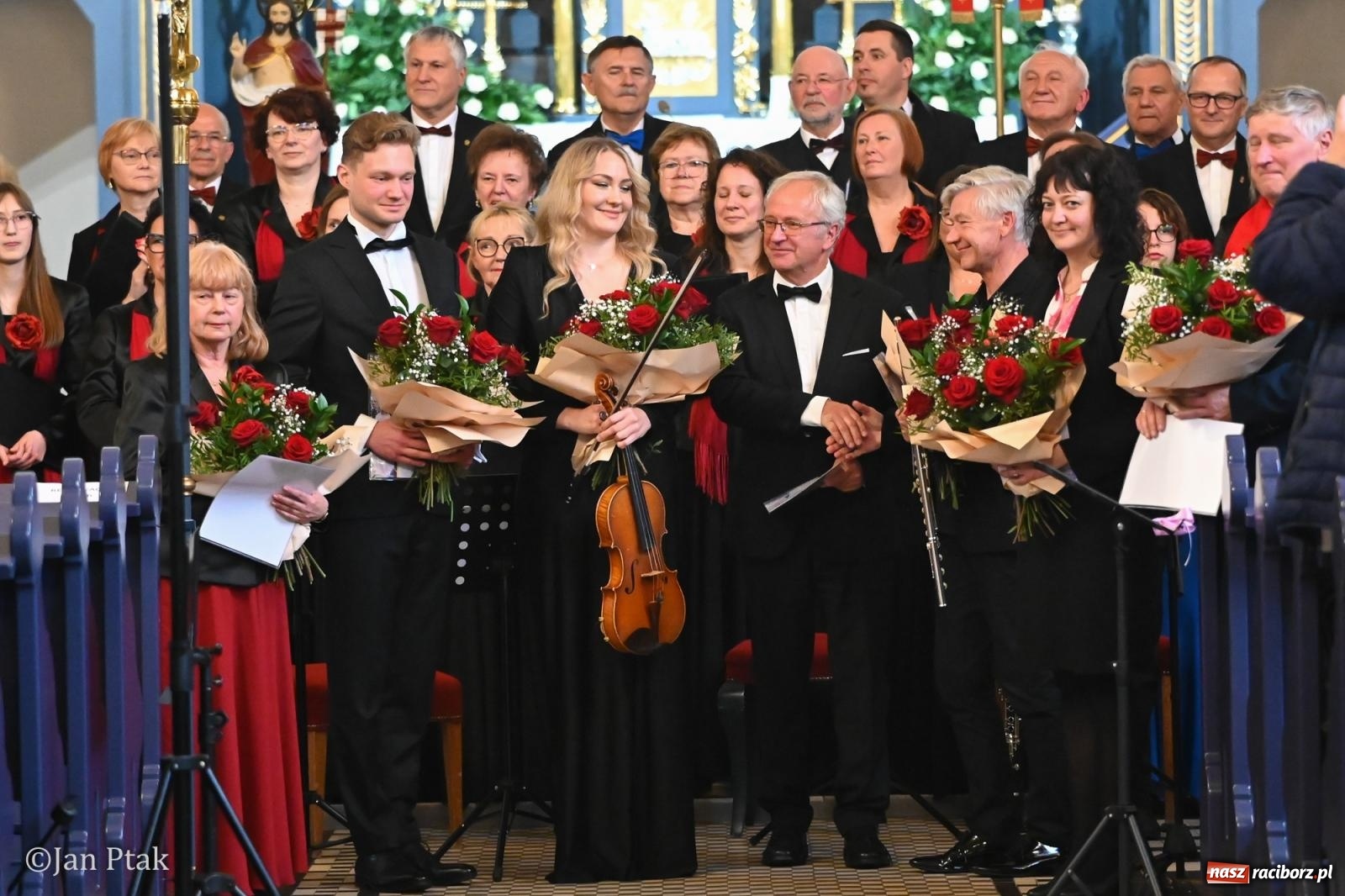 Zdjęcie w galerii na portalu naszraciborz.pl: Majowy Koncert Muzyki Sakralnej w Raciborzu-Brzeziu [FOTO i WIDEO] wiadomości z regionu