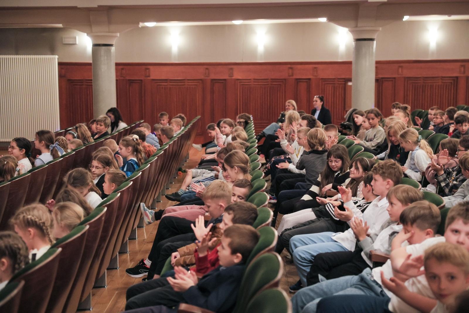 Zdjęcie w galerii na portalu naszraciborz.pl: PUZON kolejnym dętym blaszanym bohaterem koncertów umuzykalniających w RCK wiadomości z regionu