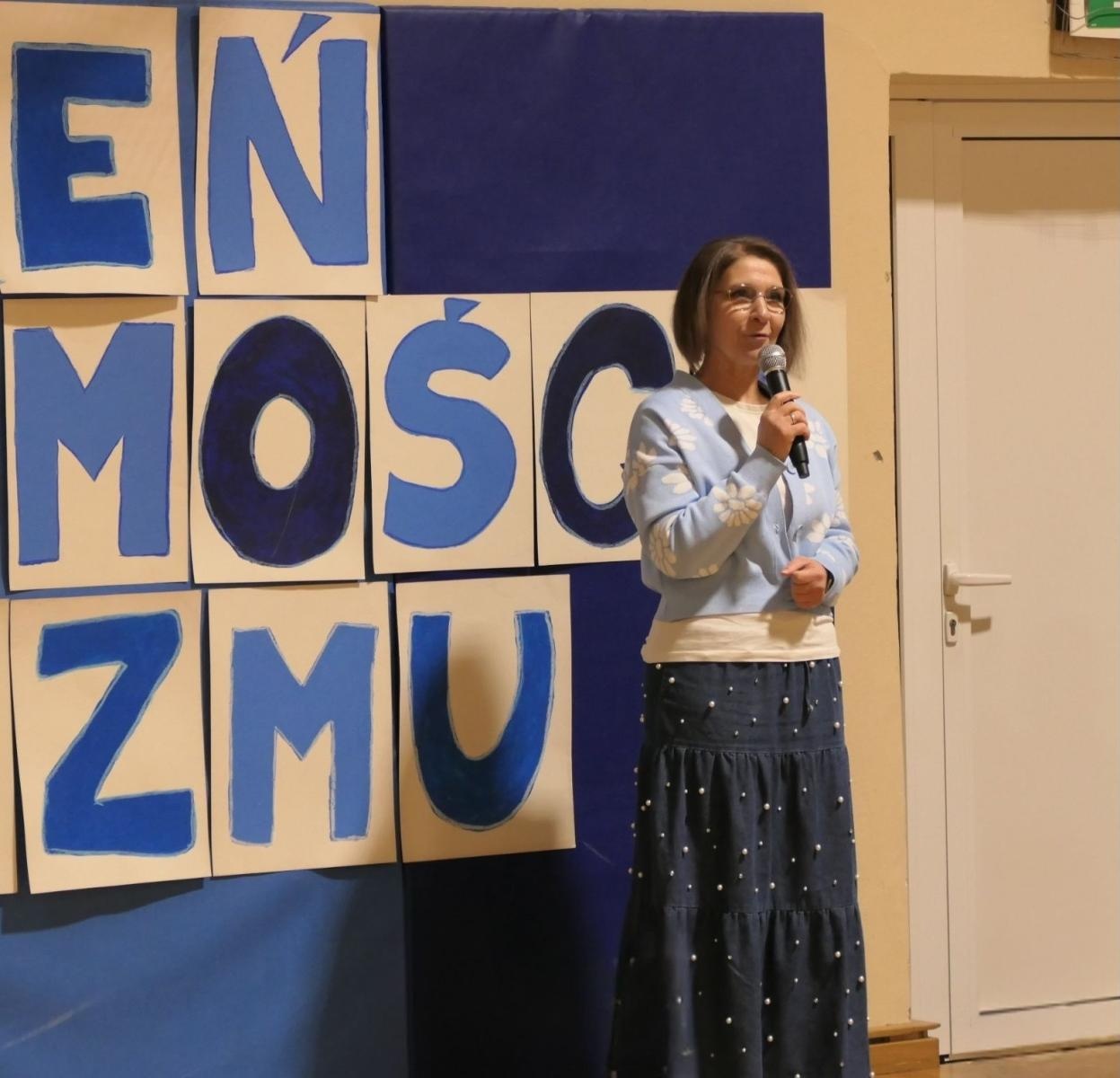 Zdjęcie w galerii na portalu naszraciborz.pl: Błękitna fala empatii – Niebieskie Igrzyska w Czwórce wiadomości z regionu