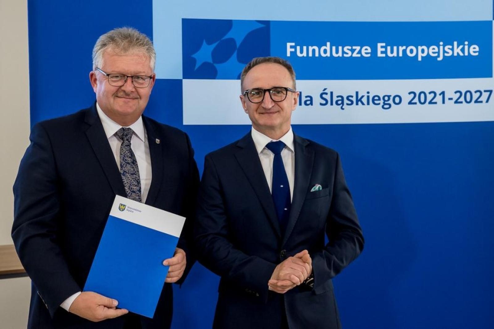 Zdjęcie w galerii na portalu naszraciborz.pl: Dworzec w Chałupkach przejdzie metamorfozę. Gmina Krzyżanowice otrzymała 10 mln zł dofinansowania wiadomości z regionu