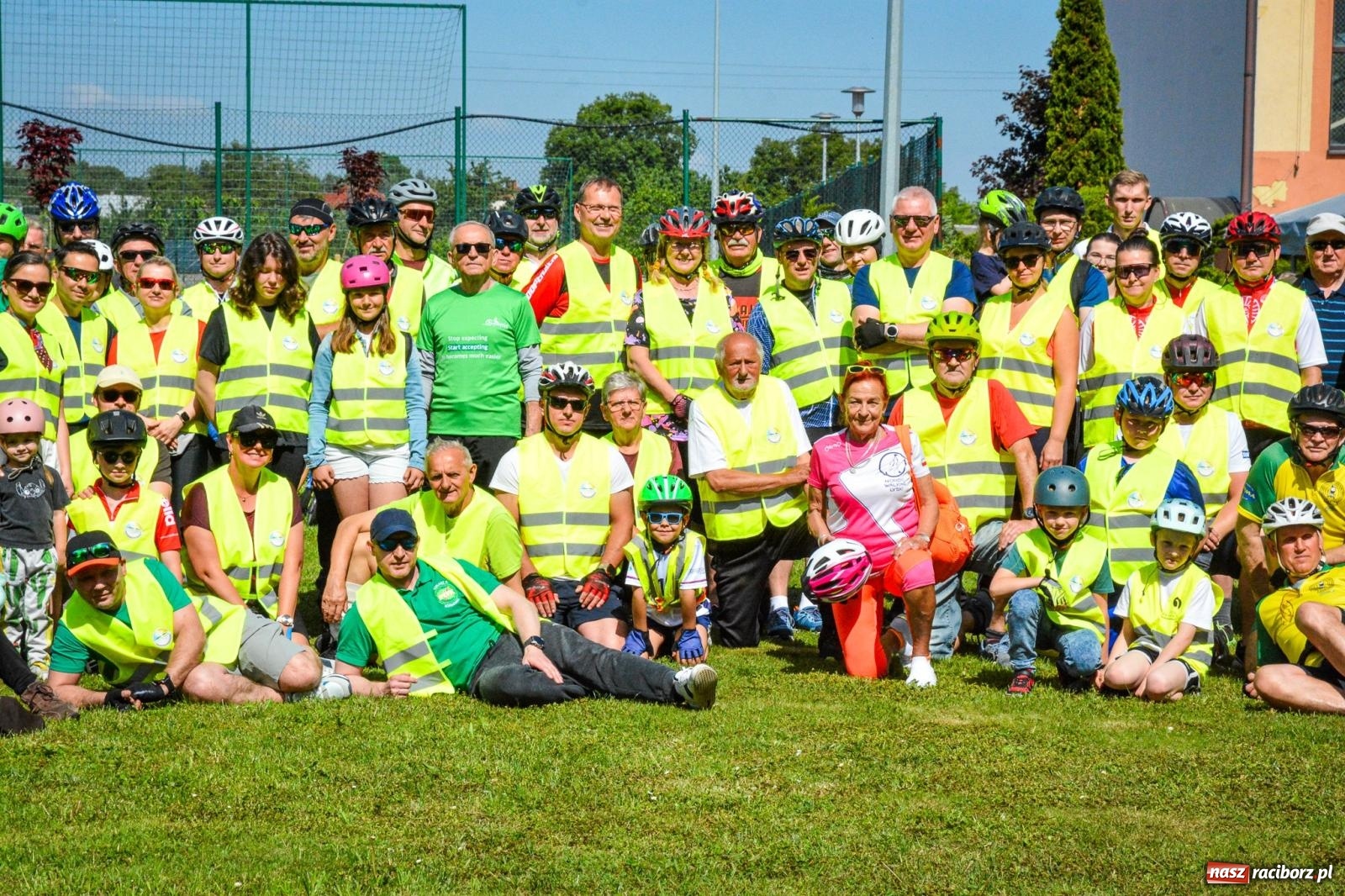 Zdjęcie w galerii na portalu naszraciborz.pl: Rekordowa frekwencja podczas Wiosennego Rajdu Rowerowego dookoła Gminy Kornowac wiadomości z regionu