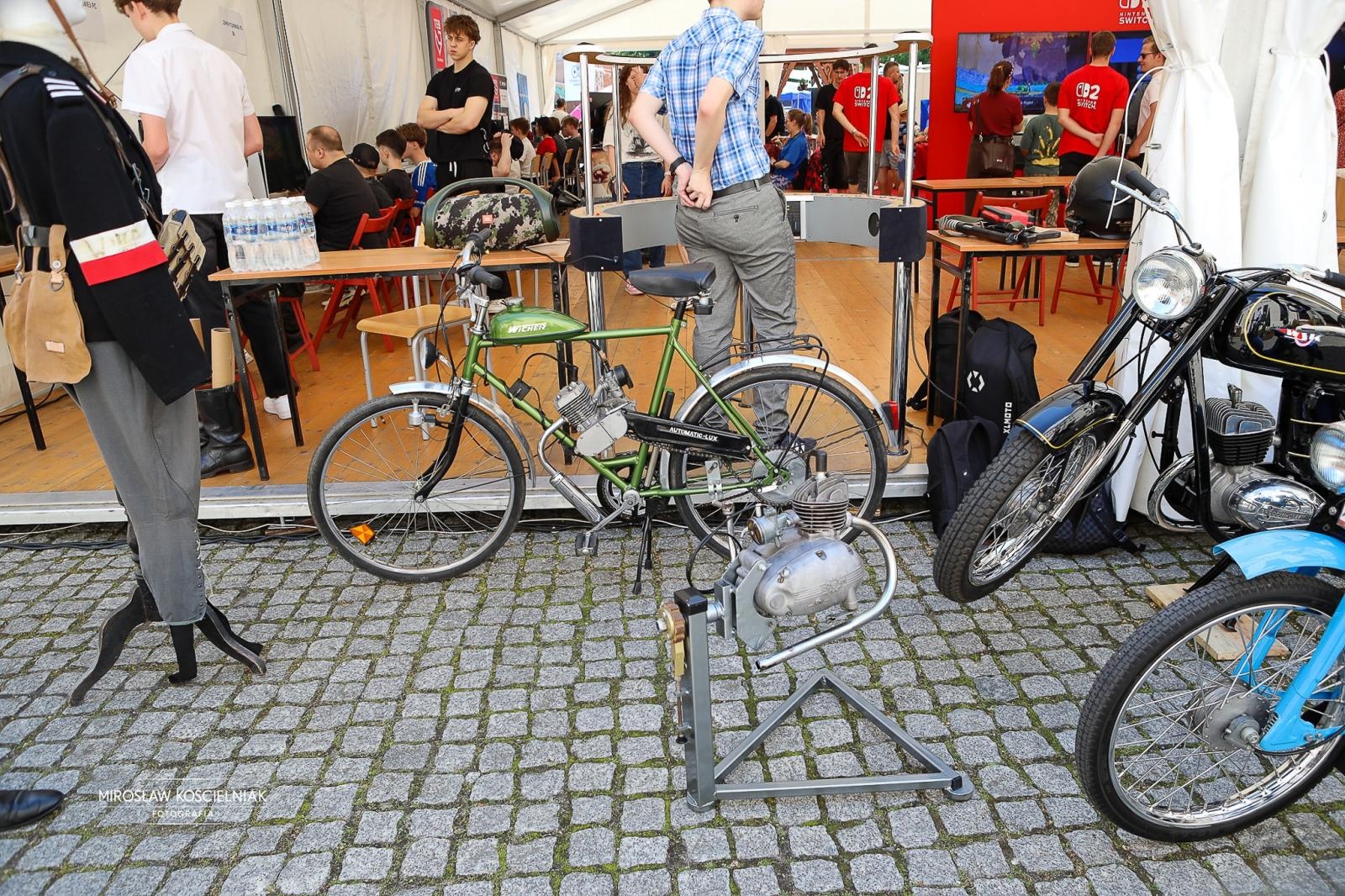 Zdjęcie w galerii na portalu naszraciborz.pl: VII Raciborski Festiwal Gamingowy trwa na Zamku Piastowskim. E-wydarzenie przyciąga tłumy uczestników wiadomości z regionu