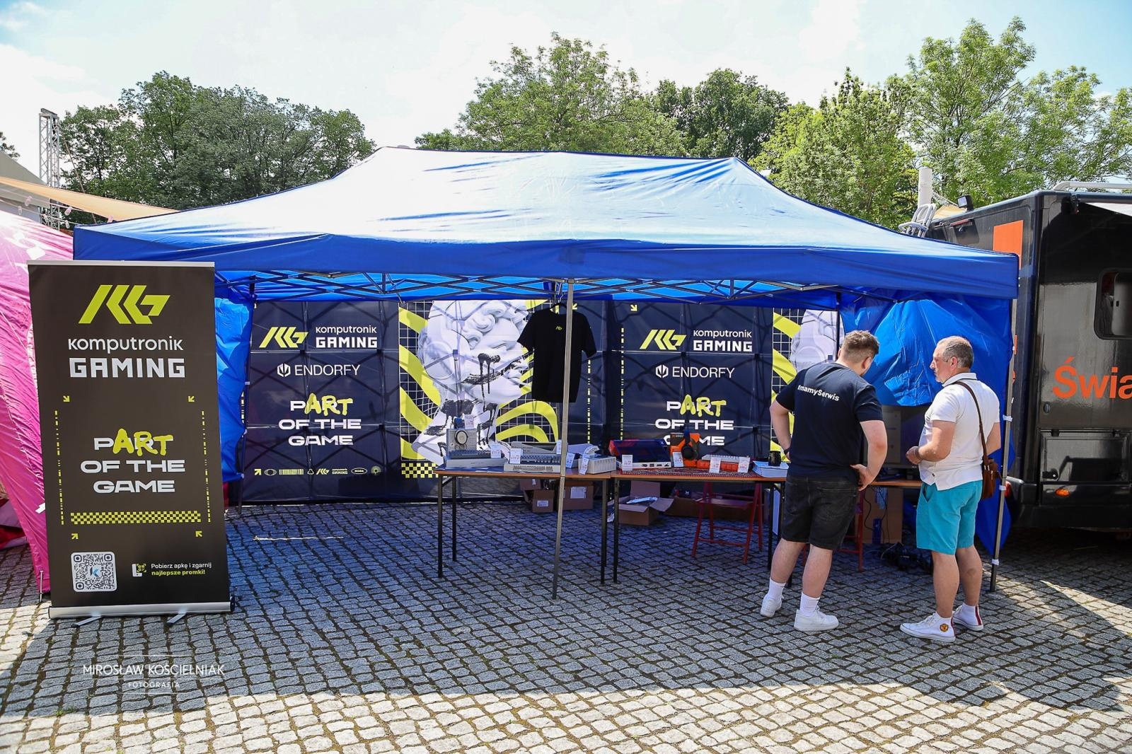 Zdjęcie w galerii na portalu naszraciborz.pl: VII Raciborski Festiwal Gamingowy trwa na Zamku Piastowskim. E-wydarzenie przyciąga tłumy uczestników wiadomości z regionu