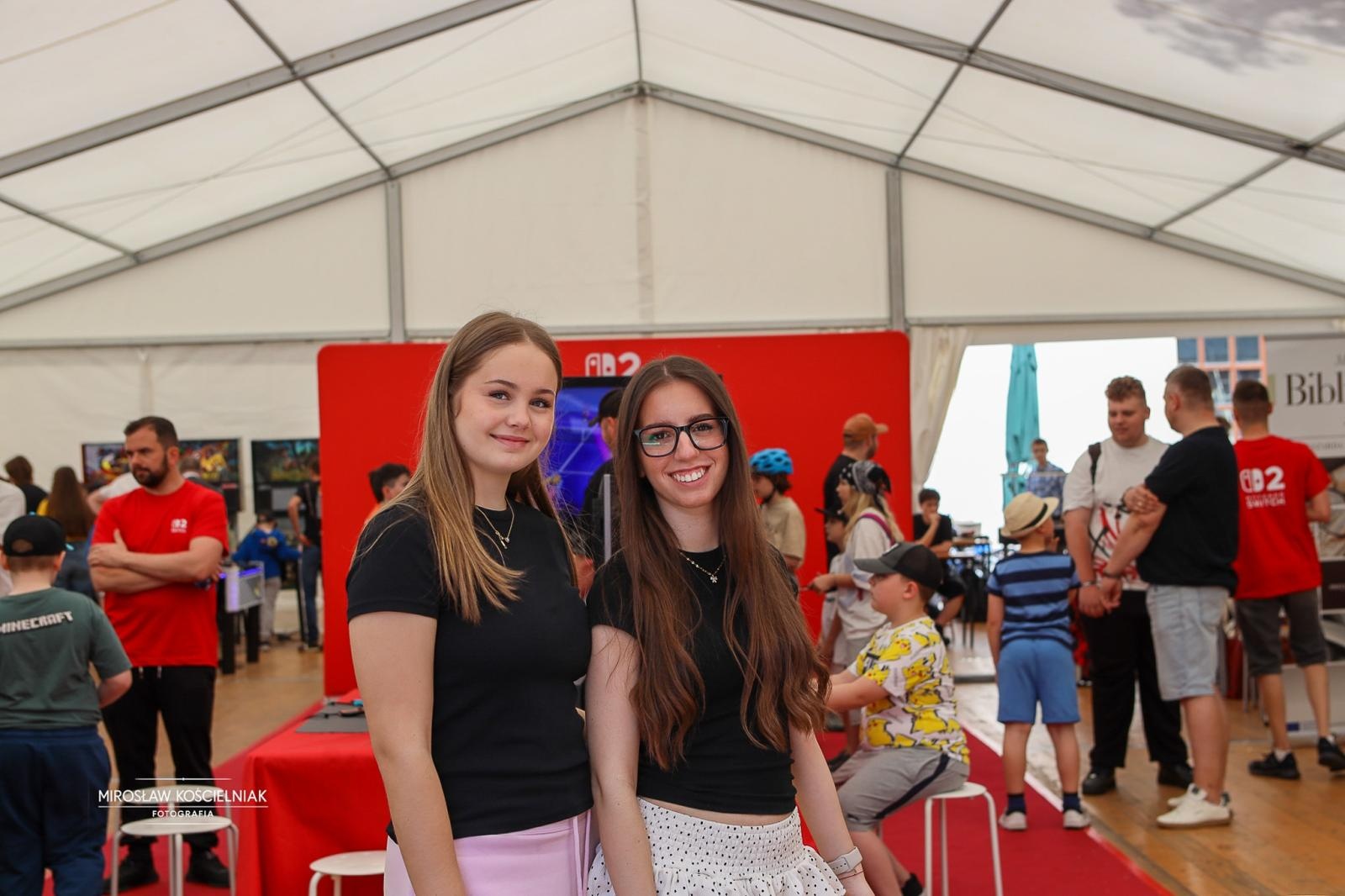 Zdjęcie w galerii na portalu naszraciborz.pl: VII Raciborski Festiwal Gamingowy trwa na Zamku Piastowskim. E-wydarzenie przyciąga tłumy uczestników wiadomości z regionu