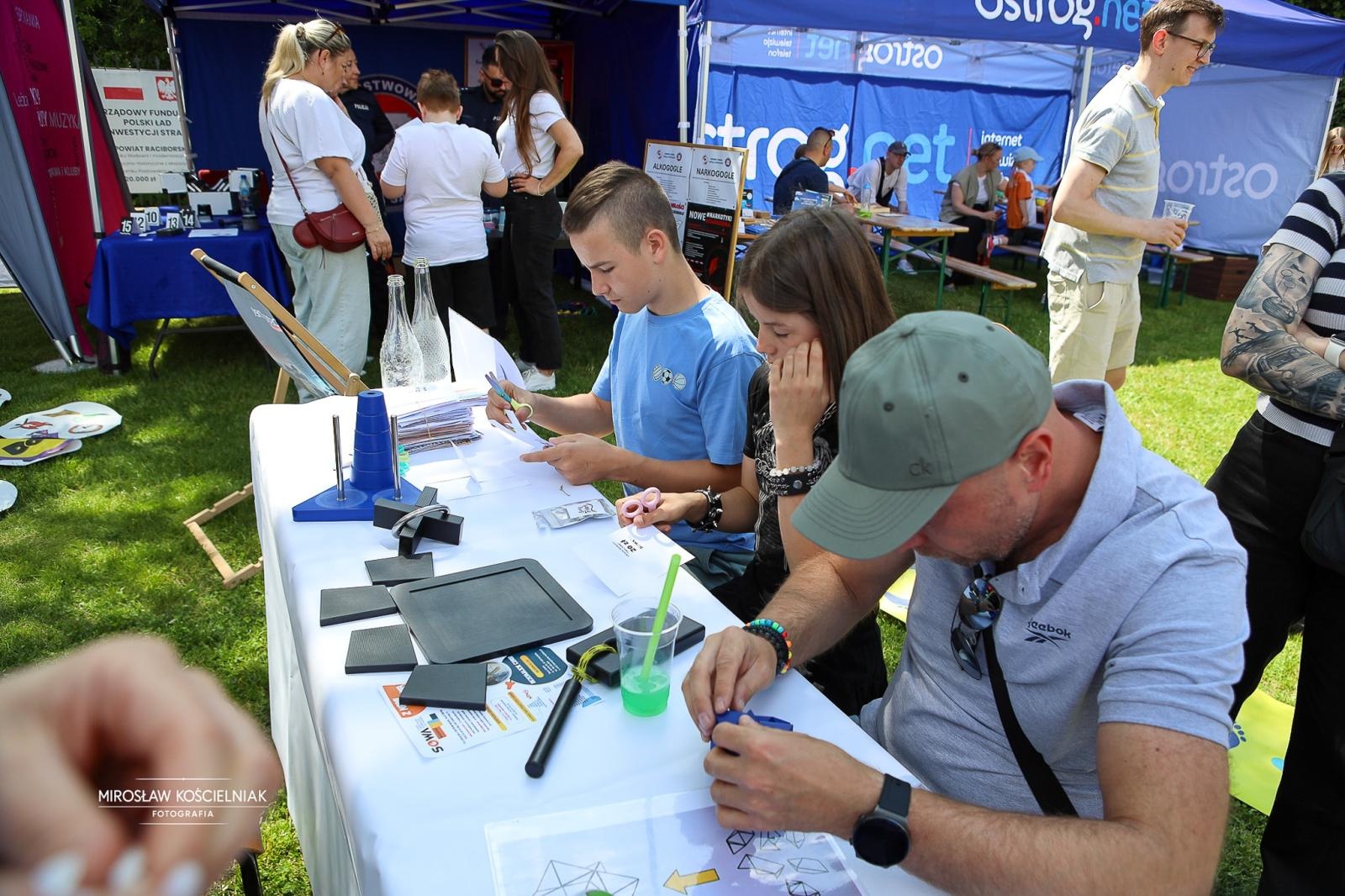 Zdjęcie w galerii na portalu naszraciborz.pl: VII Raciborski Festiwal Gamingowy trwa na Zamku Piastowskim. E-wydarzenie przyciąga tłumy uczestników wiadomości z regionu
