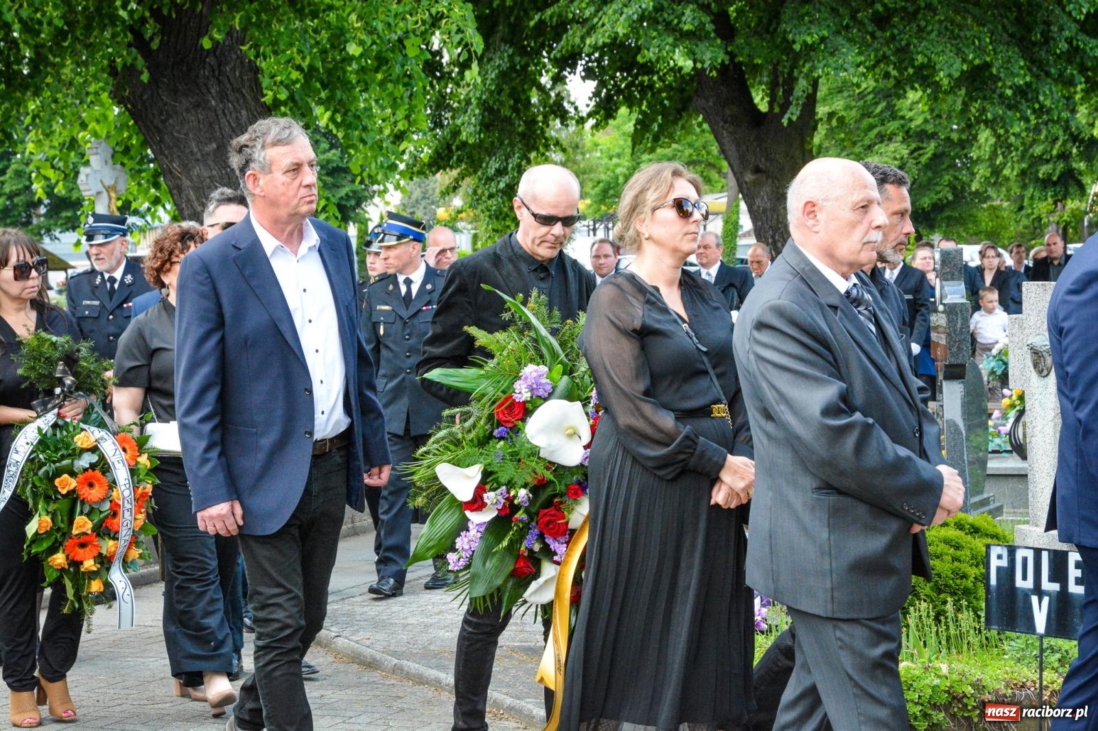 Zdjęcie w galerii na portalu naszraciborz.pl: Pożegnano śp. Marcina Ficę. Wieloletni radny do końca pozostał aktywny w działalności samorządowej wiadomości z regionu