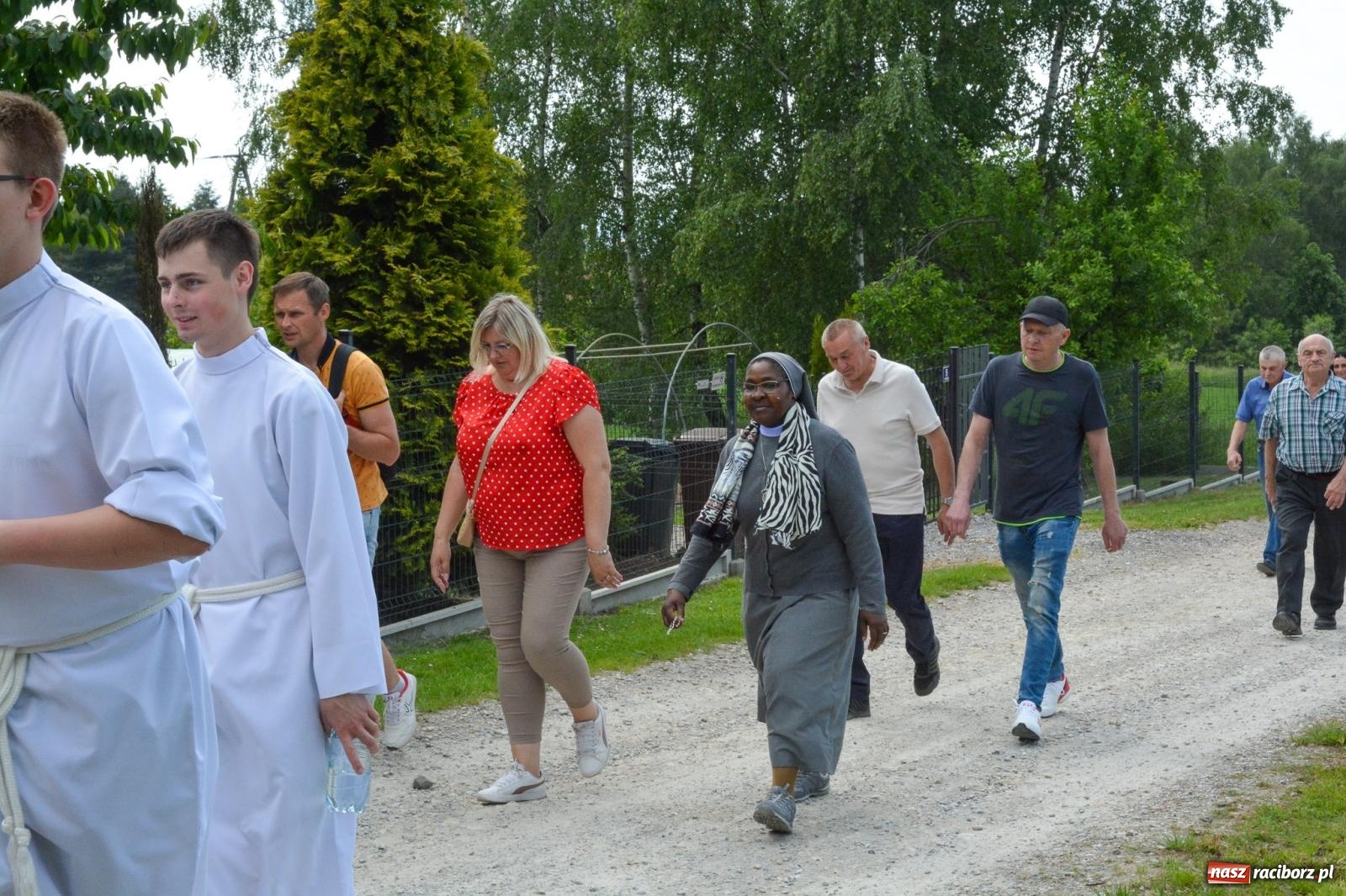 Zdjęcie w galerii na portalu naszraciborz.pl: Procesja na św. Urbana w Brzeziu – tradycja i duchowa wartość [FOTO i WIDEO] wiadomości z regionu
