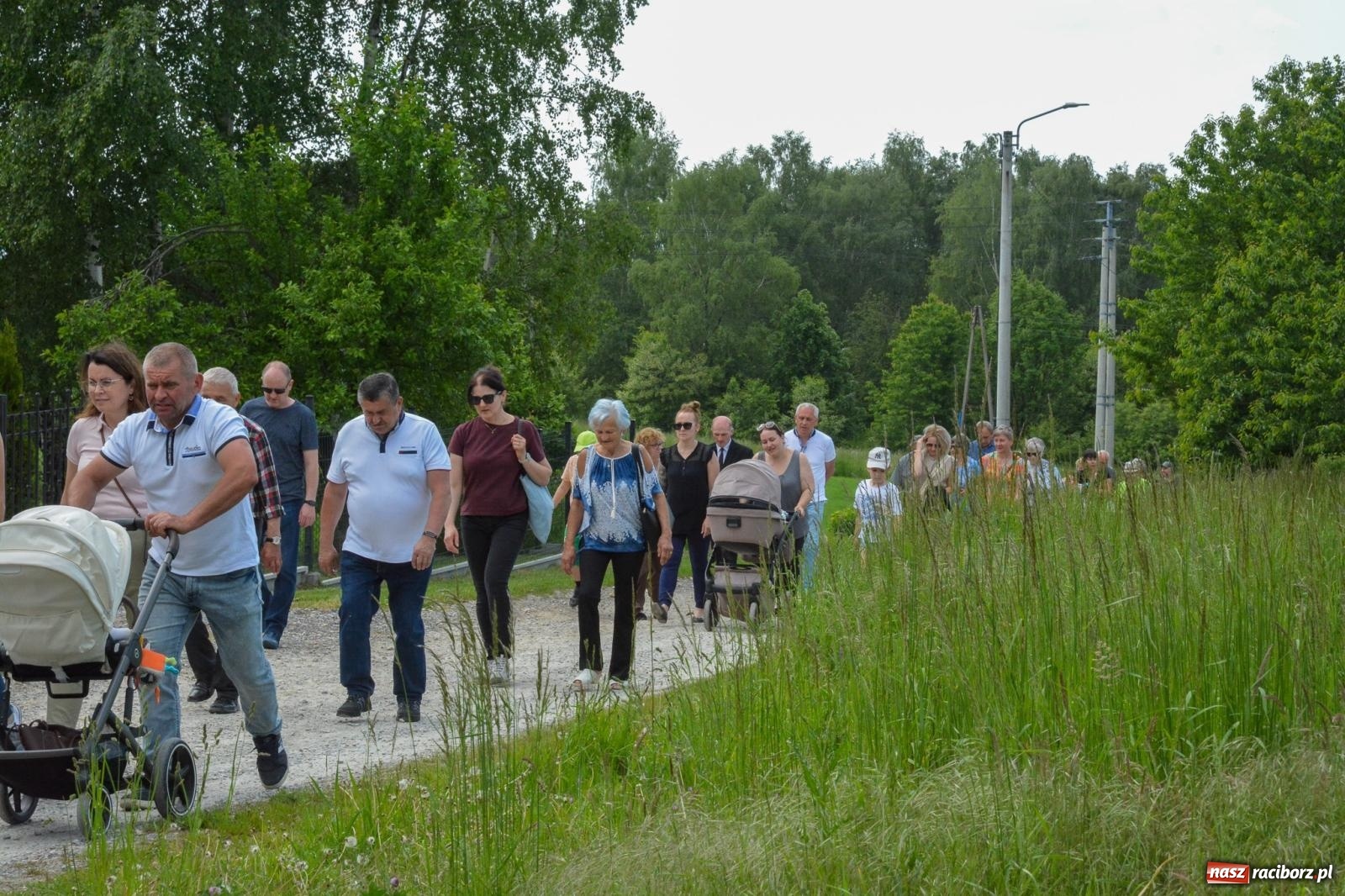 Zdjęcie w galerii na portalu naszraciborz.pl: Procesja na św. Urbana w Brzeziu – tradycja i duchowa wartość [FOTO i WIDEO] wiadomości z regionu
