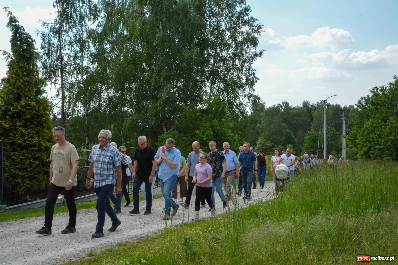 Zdjęcie w galerii na portalu naszraciborz.pl: Procesja na św. Urbana w Brzeziu – tradycja i duchowa wartość [FOTO i WIDEO] wiadomości z regionu