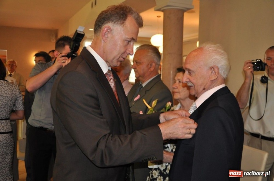 Zdjęcie w galerii na portalu naszraciborz.pl: Dotrzymali danego sobie słowa wiadomości z regionu