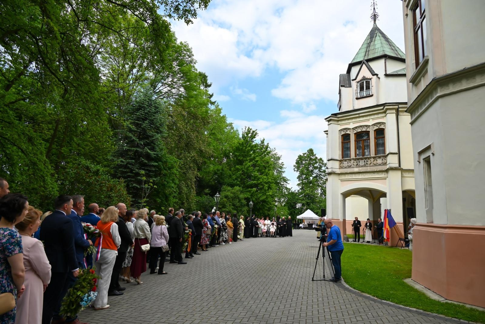Zdjęcie w galerii na portalu naszraciborz.pl: Pamięci Beethovena i Liszta. Międzynarodowe muzyczne spotkanie przy pałacu Lichnowskich w Krzyżanowicach wiadomości z regionu