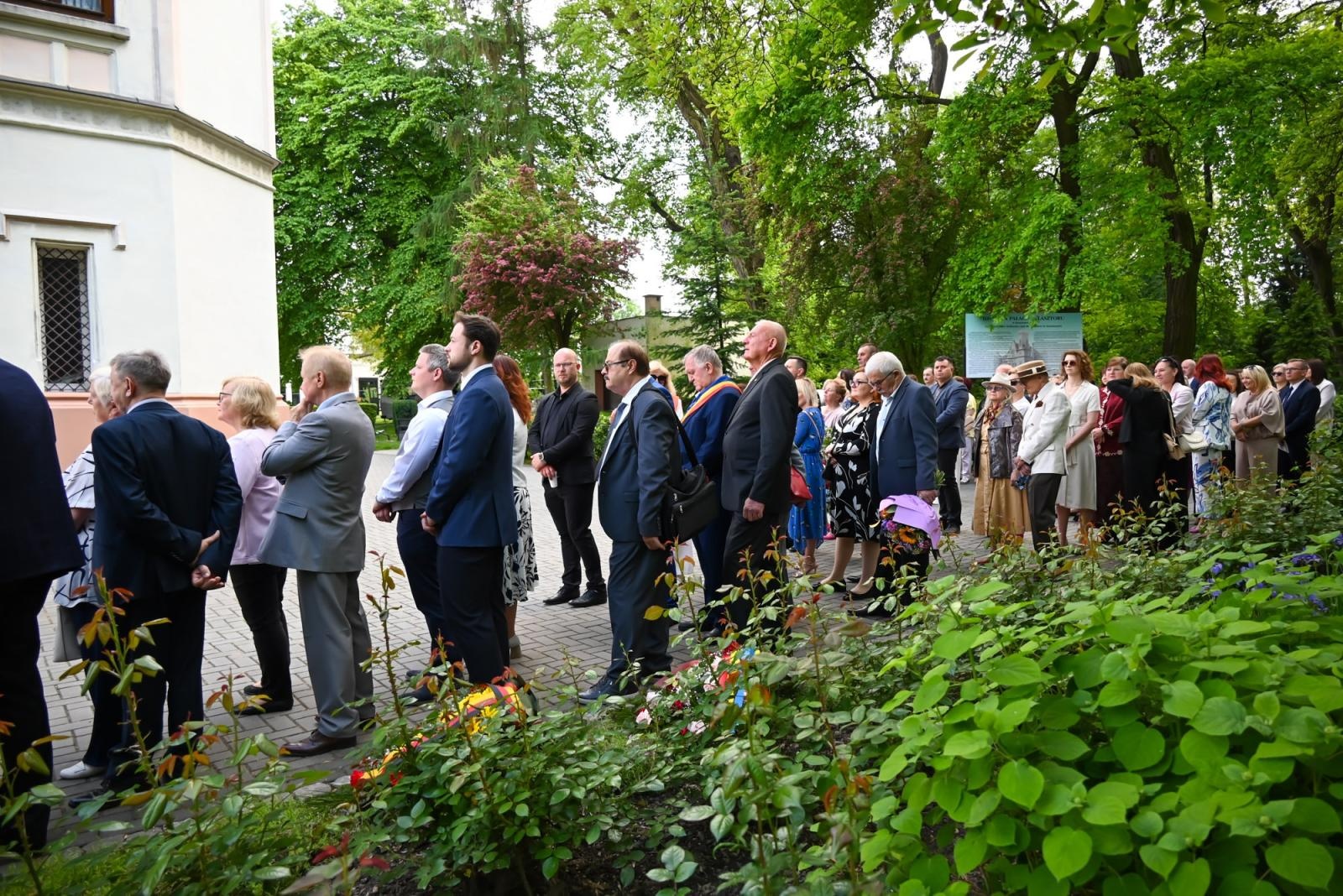 Zdjęcie w galerii na portalu naszraciborz.pl: Pamięci Beethovena i Liszta. Międzynarodowe muzyczne spotkanie przy pałacu Lichnowskich w Krzyżanowicach wiadomości z regionu