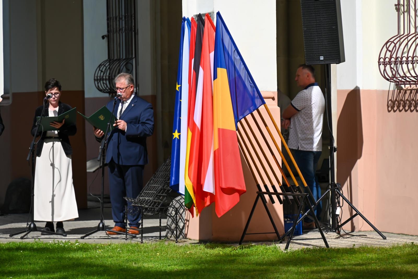 Zdjęcie w galerii na portalu naszraciborz.pl: Pamięci Beethovena i Liszta. Międzynarodowe muzyczne spotkanie przy pałacu Lichnowskich w Krzyżanowicach wiadomości z regionu