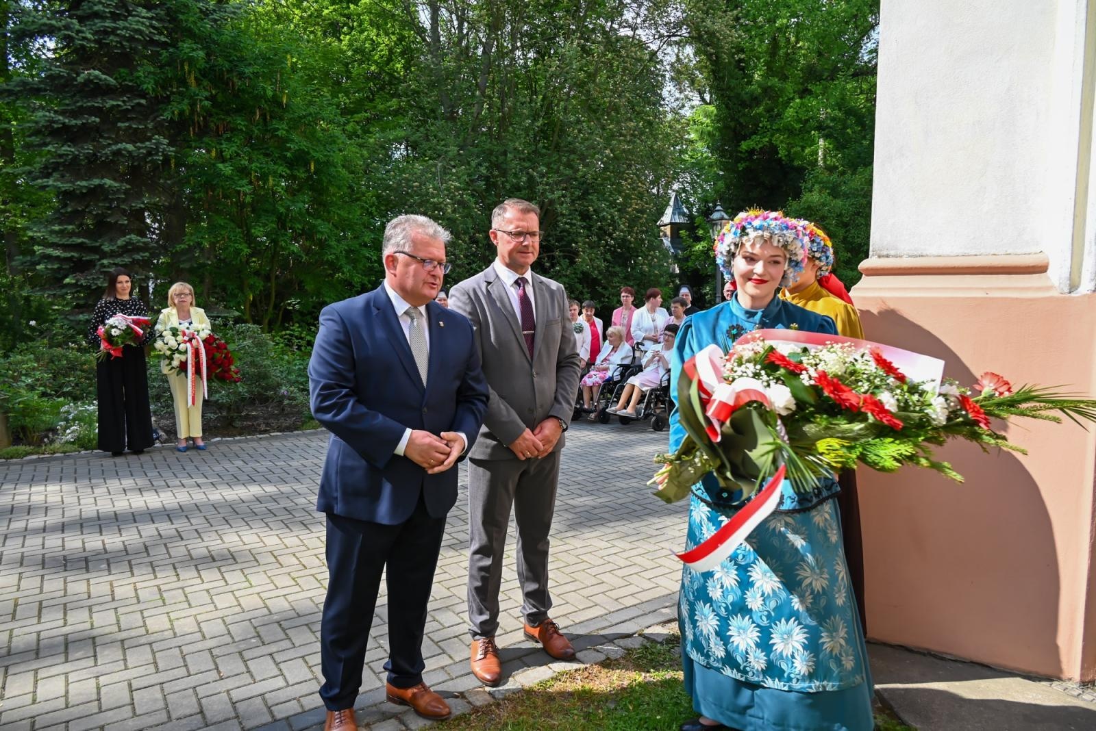 Zdjęcie w galerii na portalu naszraciborz.pl: Pamięci Beethovena i Liszta. Międzynarodowe muzyczne spotkanie przy pałacu Lichnowskich w Krzyżanowicach wiadomości z regionu