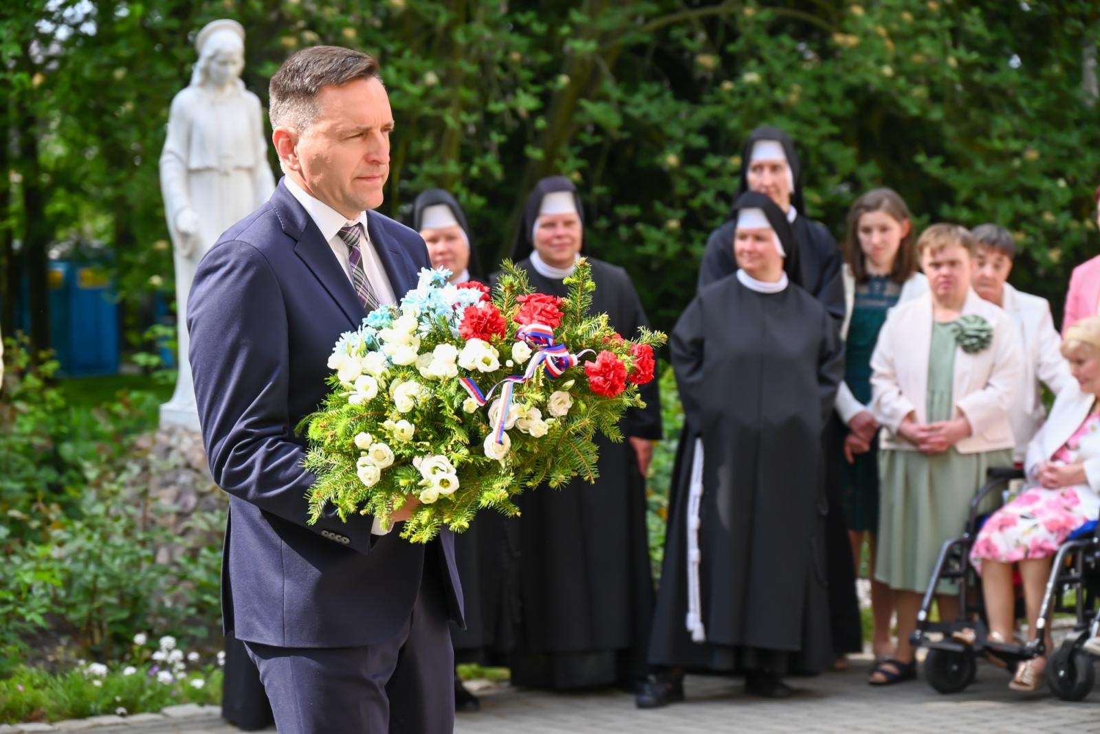 Zdjęcie w galerii na portalu naszraciborz.pl: Pamięci Beethovena i Liszta. Międzynarodowe muzyczne spotkanie przy pałacu Lichnowskich w Krzyżanowicach wiadomości z regionu