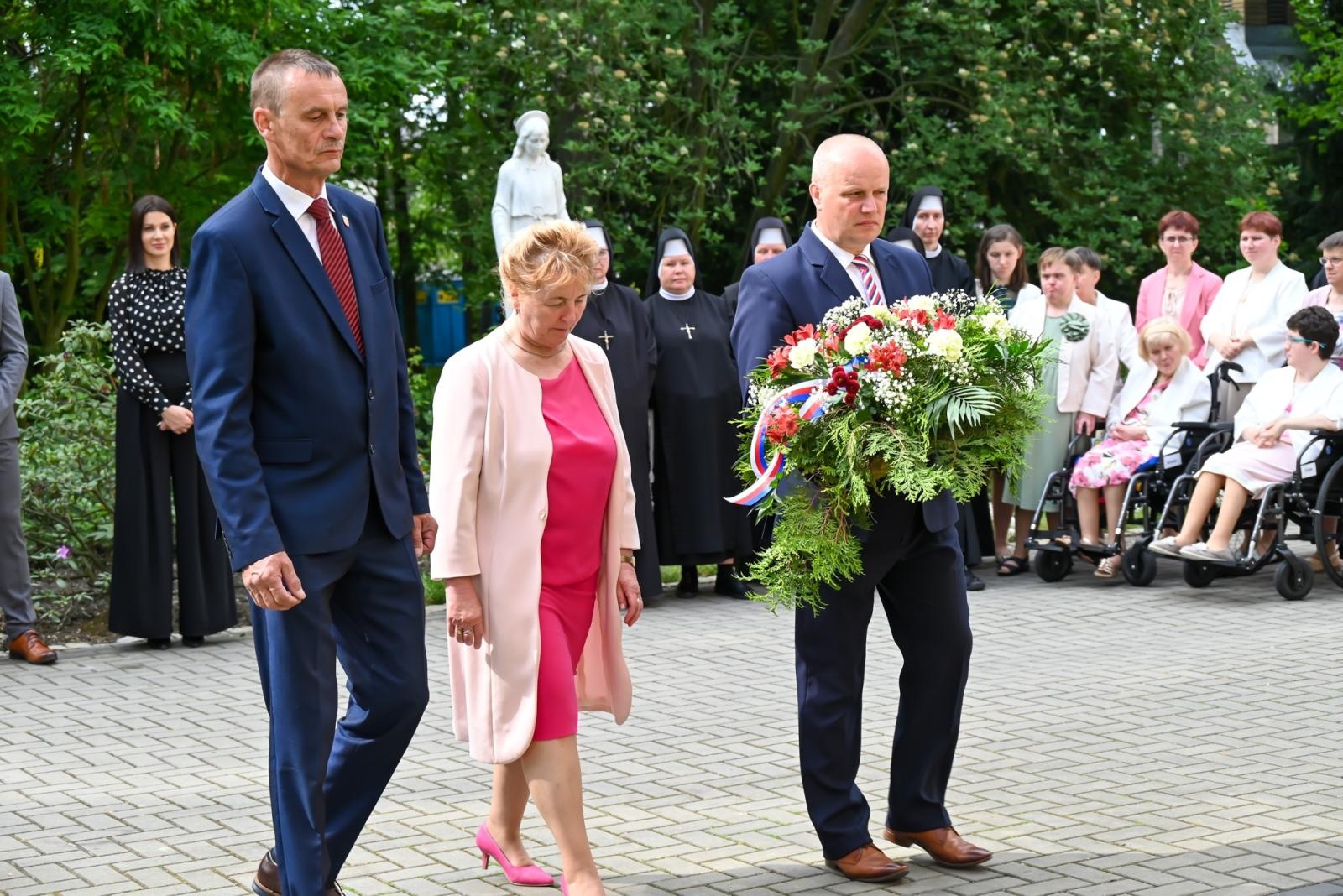 Zdjęcie w galerii na portalu naszraciborz.pl: Pamięci Beethovena i Liszta. Międzynarodowe muzyczne spotkanie przy pałacu Lichnowskich w Krzyżanowicach wiadomości z regionu