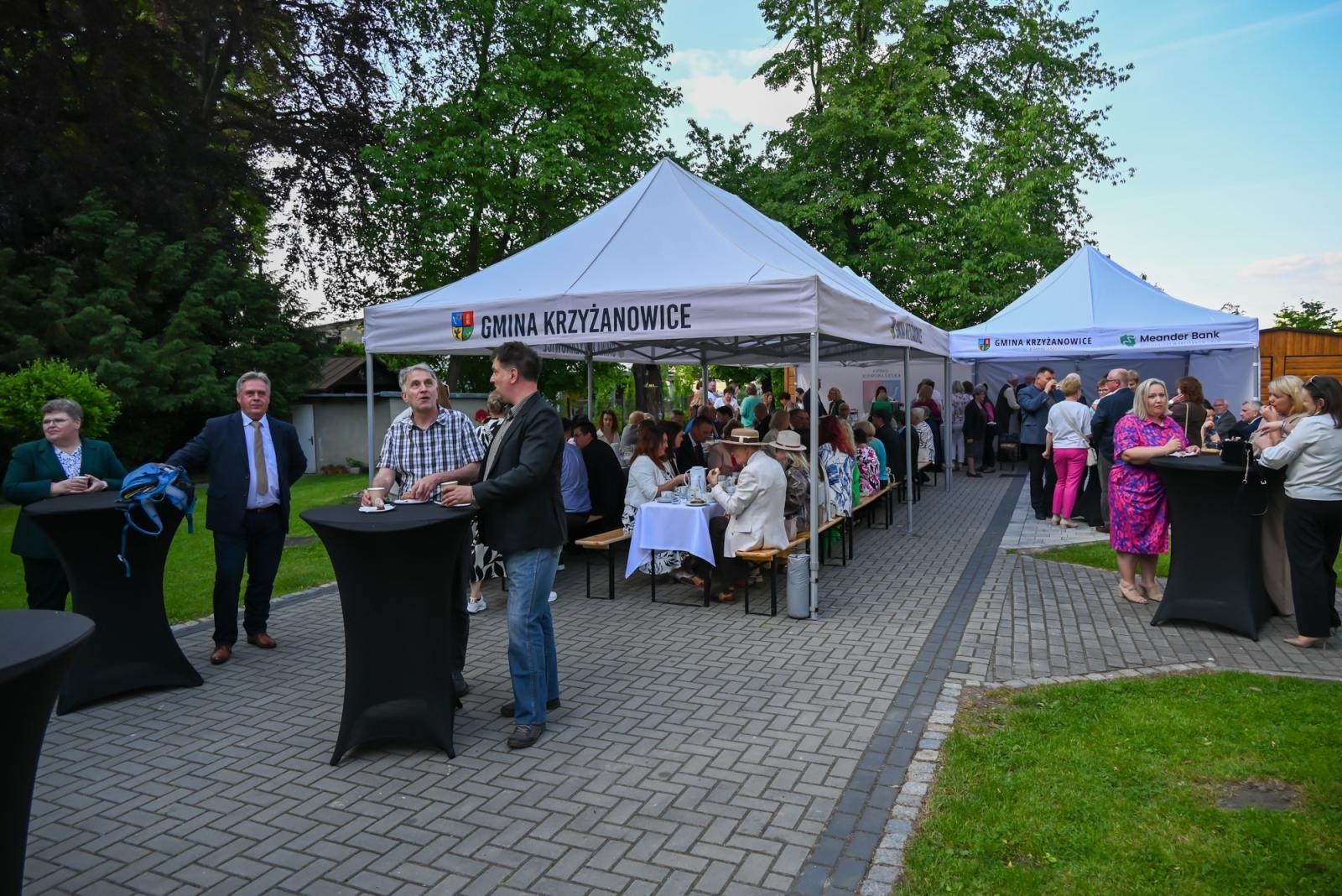 Zdjęcie w galerii na portalu naszraciborz.pl: Pamięci Beethovena i Liszta. Międzynarodowe muzyczne spotkanie przy pałacu Lichnowskich w Krzyżanowicach wiadomości z regionu