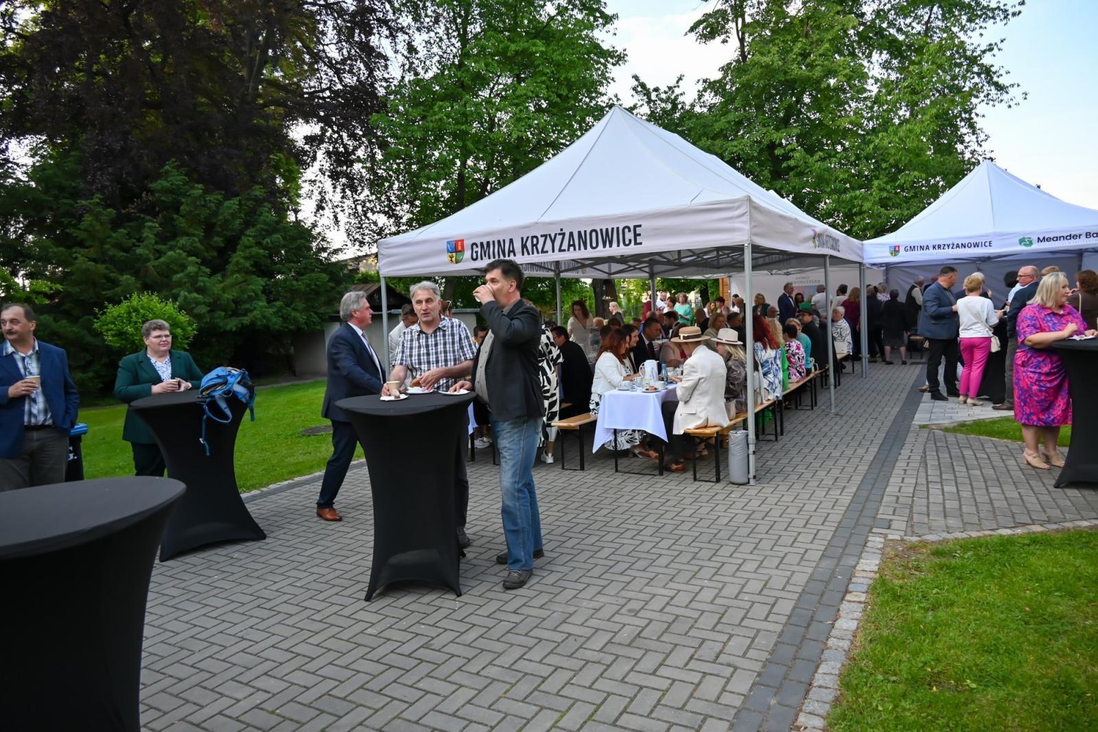 Zdjęcie w galerii na portalu naszraciborz.pl: Pamięci Beethovena i Liszta. Międzynarodowe muzyczne spotkanie przy pałacu Lichnowskich w Krzyżanowicach wiadomości z regionu