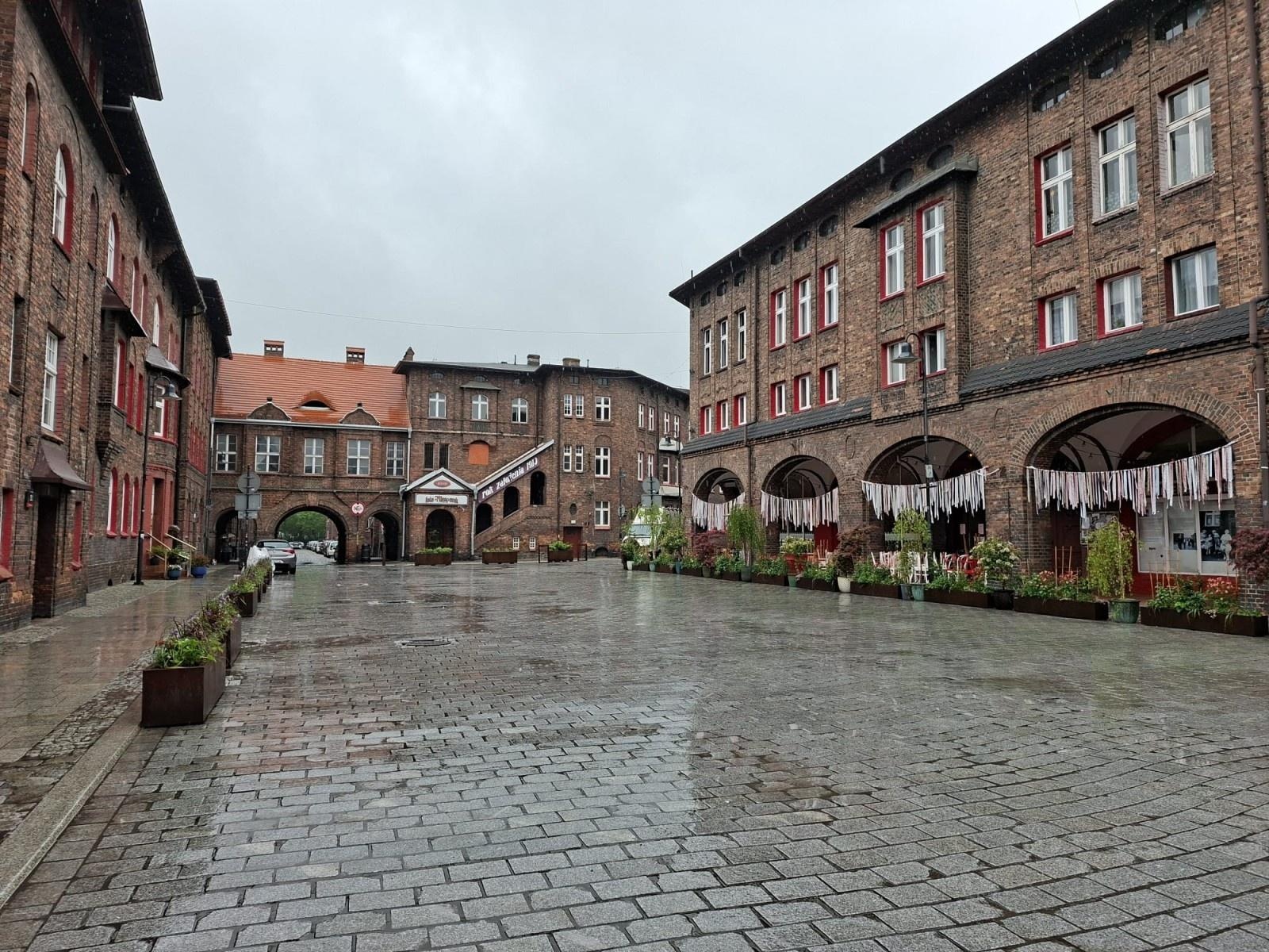 Zdjęcie w galerii na portalu naszraciborz.pl: Racibórz szuka inspiracji w Nikiszowcu. Delegacja odwiedziła modelowy przykład rewitalizacji wiadomości z regionu
